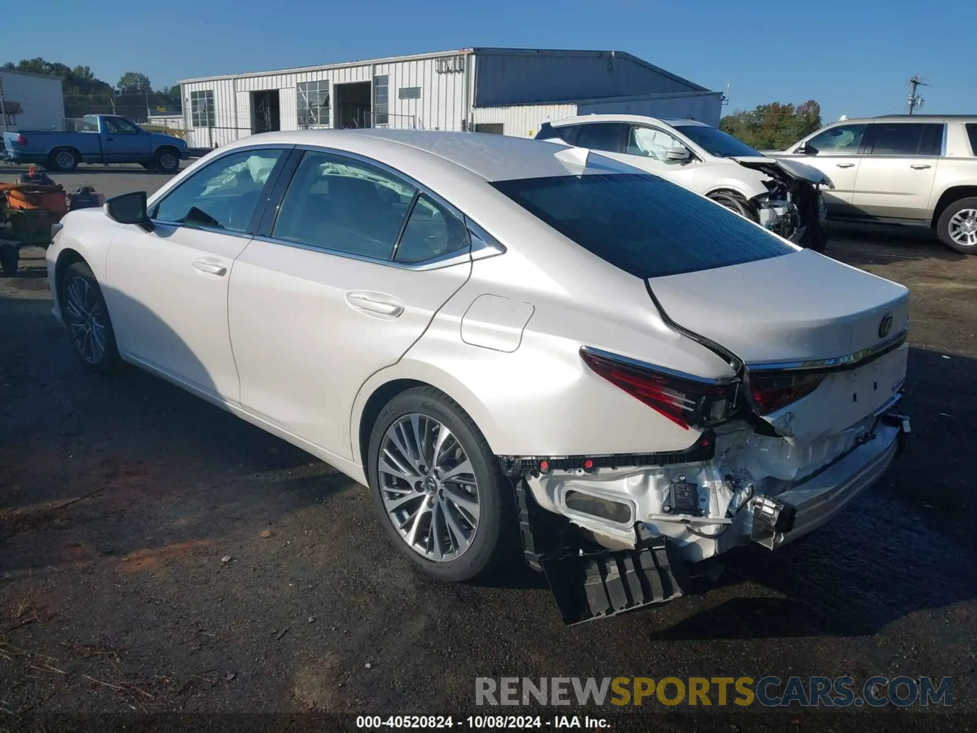 3 fotografías del automóvil dañado 58ABZ1B1XKU051063 LEXUS ES 350 2019