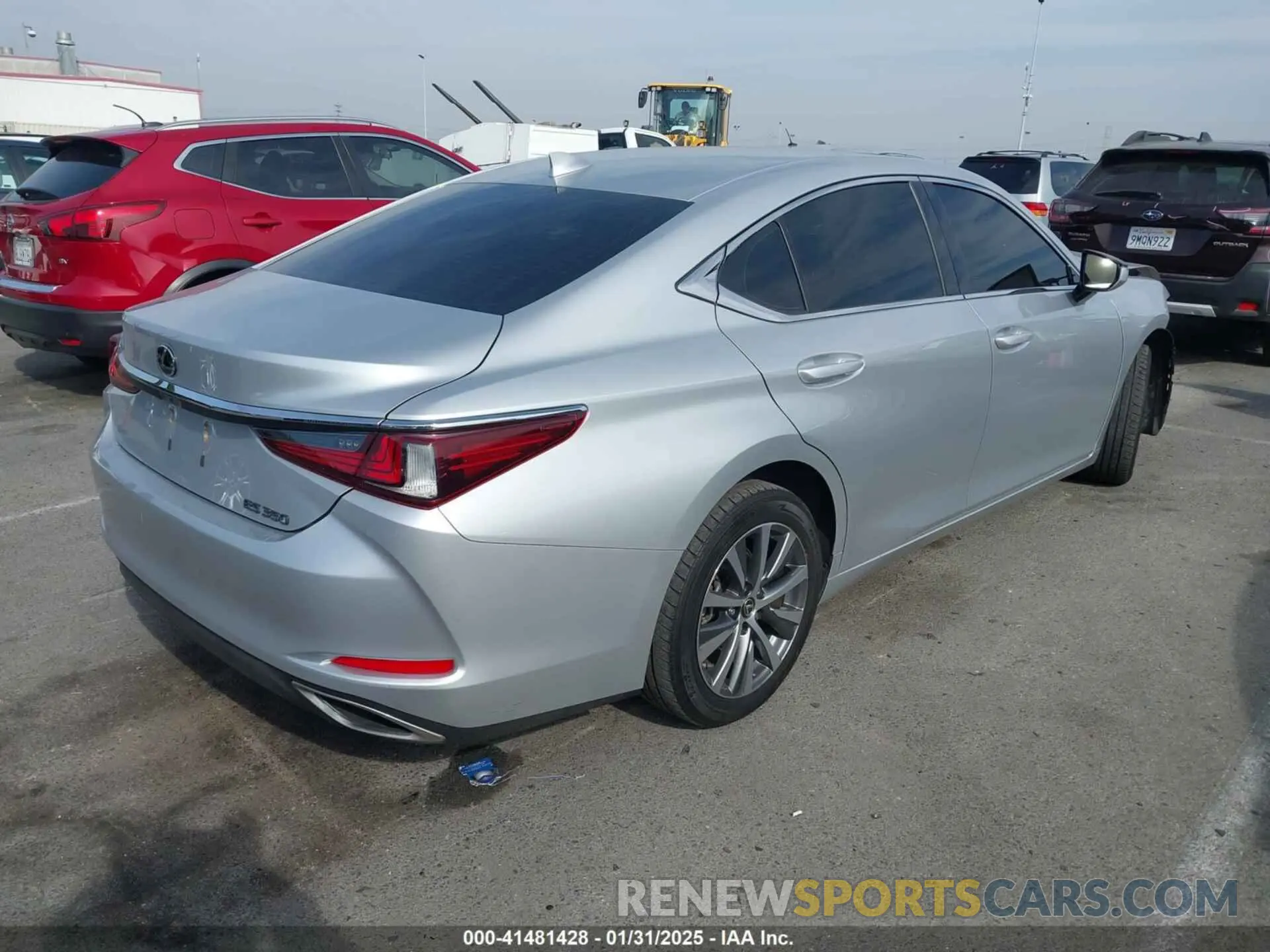 4 fotografías del automóvil dañado JTHBZ1B17K2003090 LEXUS ES 350 2019