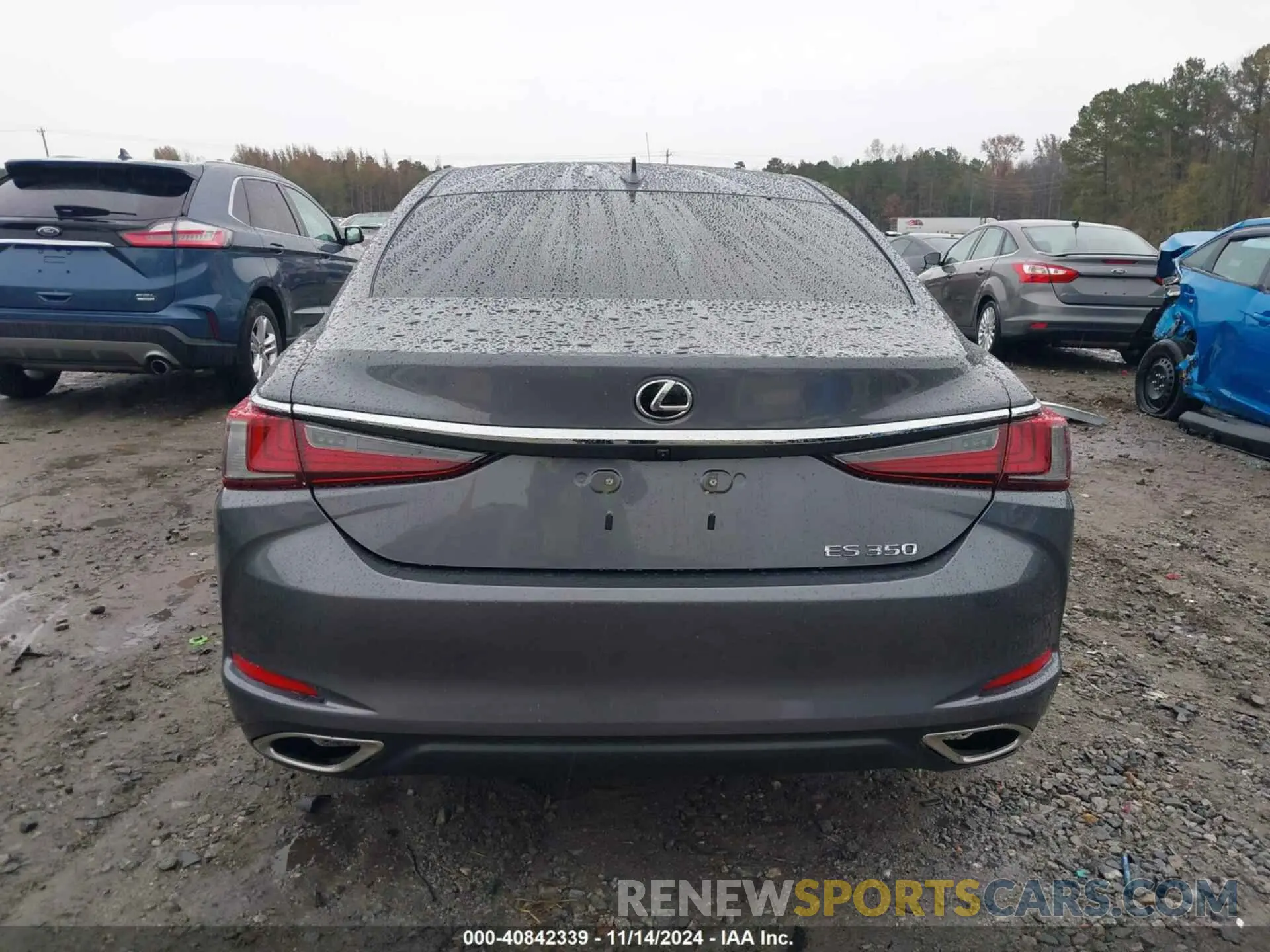 17 fotografías del automóvil dañado 58ACZ1B10LU064460 LEXUS ES 350 2020