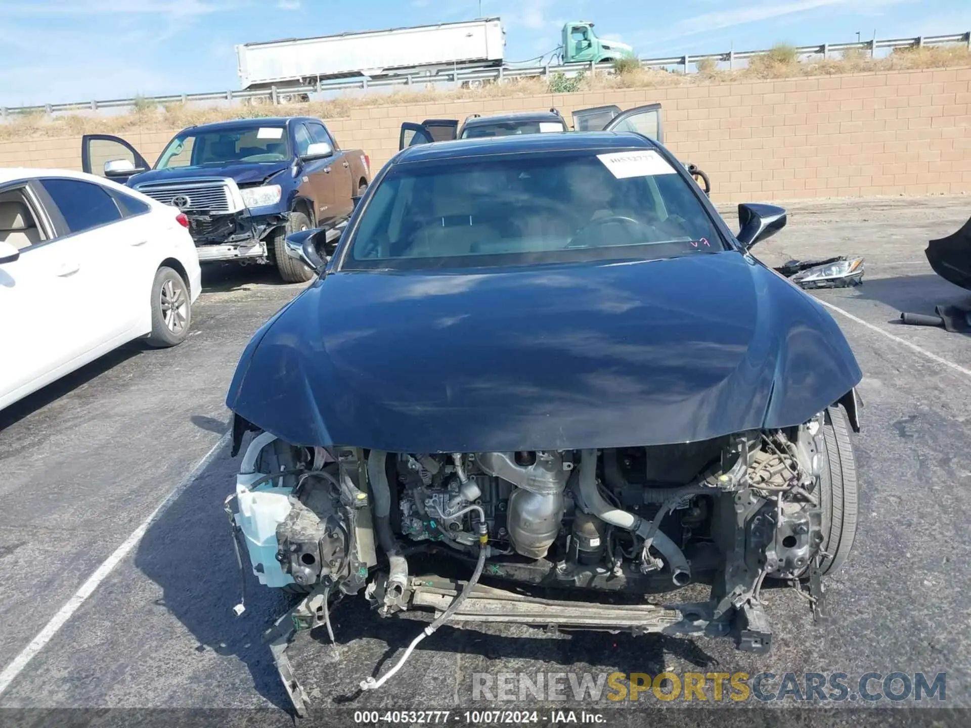12 fotografías del automóvil dañado 58ACZ1B18LU062701 LEXUS ES 350 2020