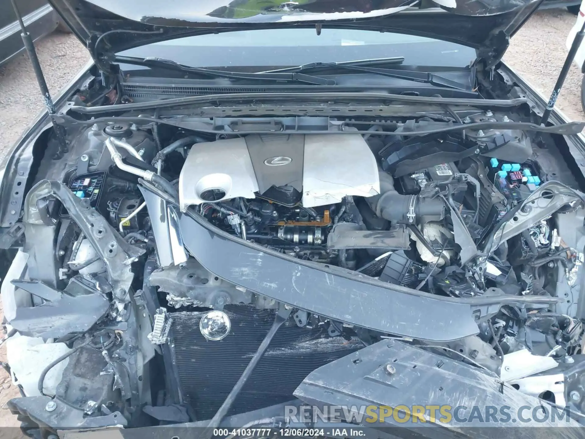 10 fotografías del automóvil dañado 58ADZ1B10LU079352 LEXUS ES 350 2020