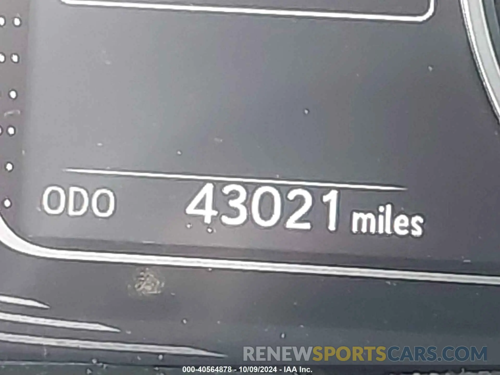 16 fotografías del automóvil dañado 58ADZ1B16LU073121 LEXUS ES 350 2020