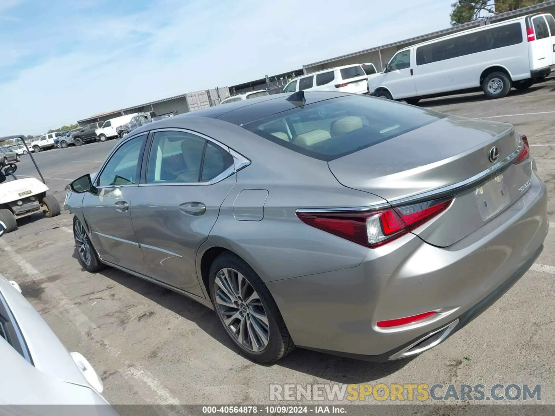 3 fotografías del automóvil dañado 58ADZ1B16LU073121 LEXUS ES 350 2020