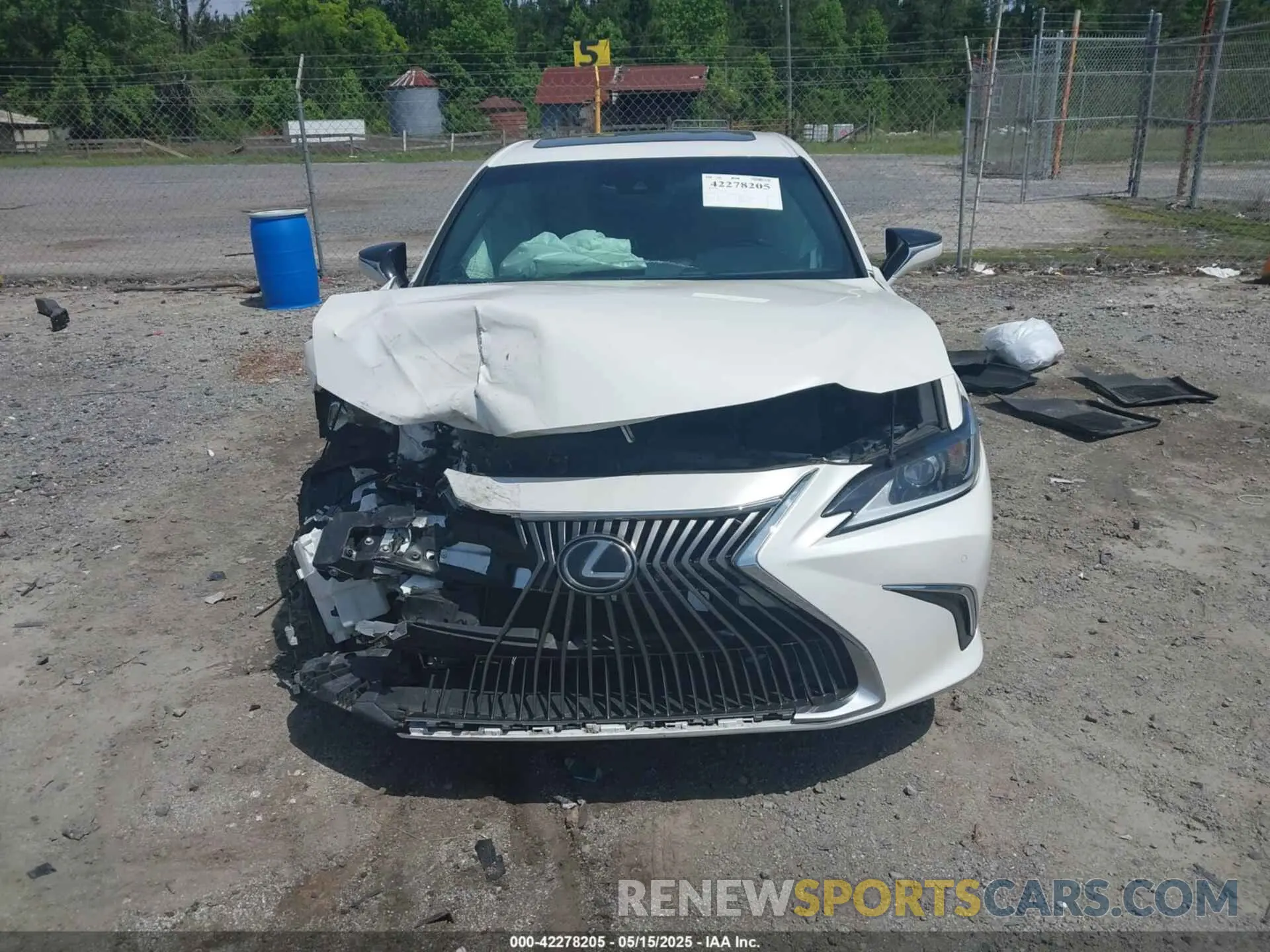 11 fotografías del automóvil dañado 58ADZ1B17LU074973 LEXUS ES 350 2020