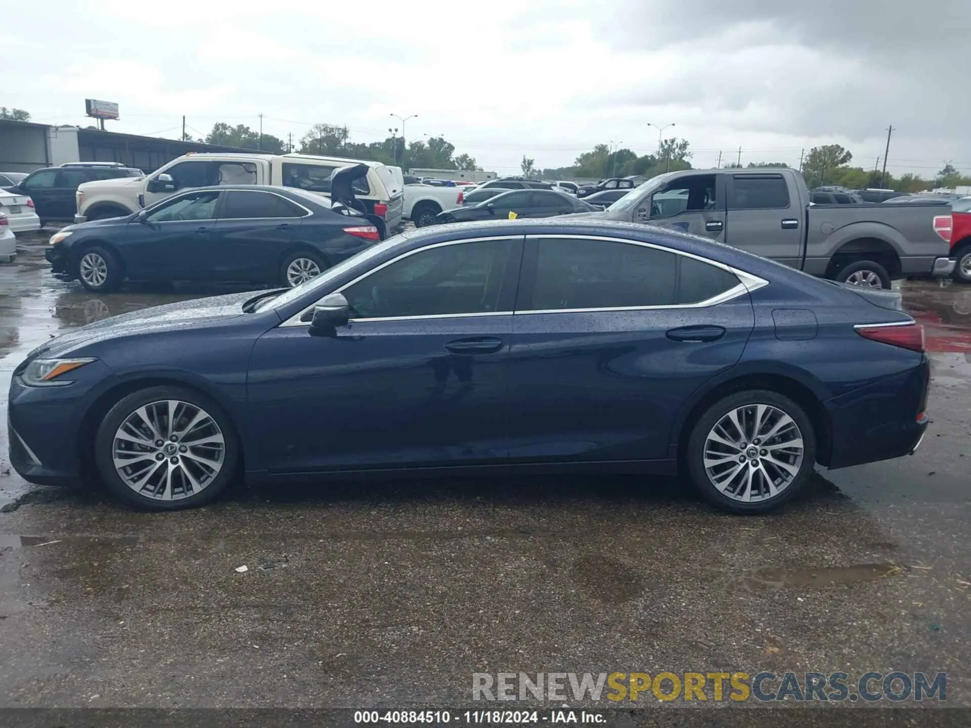14 fotografías del automóvil dañado 58ADZ1B18LU073458 LEXUS ES 350 2020