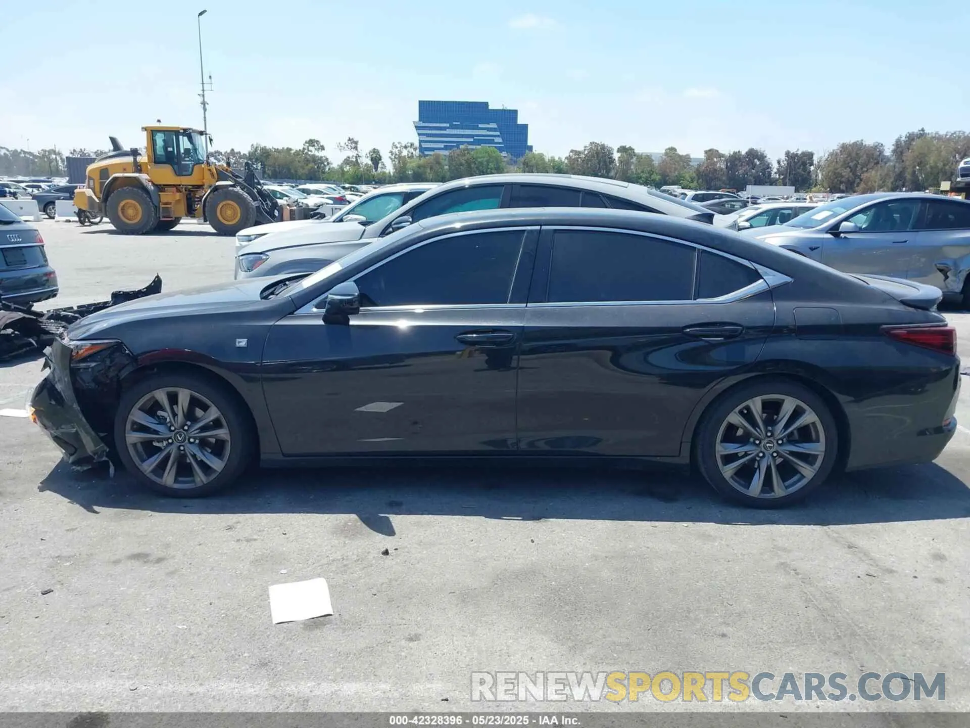 15 fotografías del automóvil dañado 58AGZ1B10LU077405 LEXUS ES 350 2020