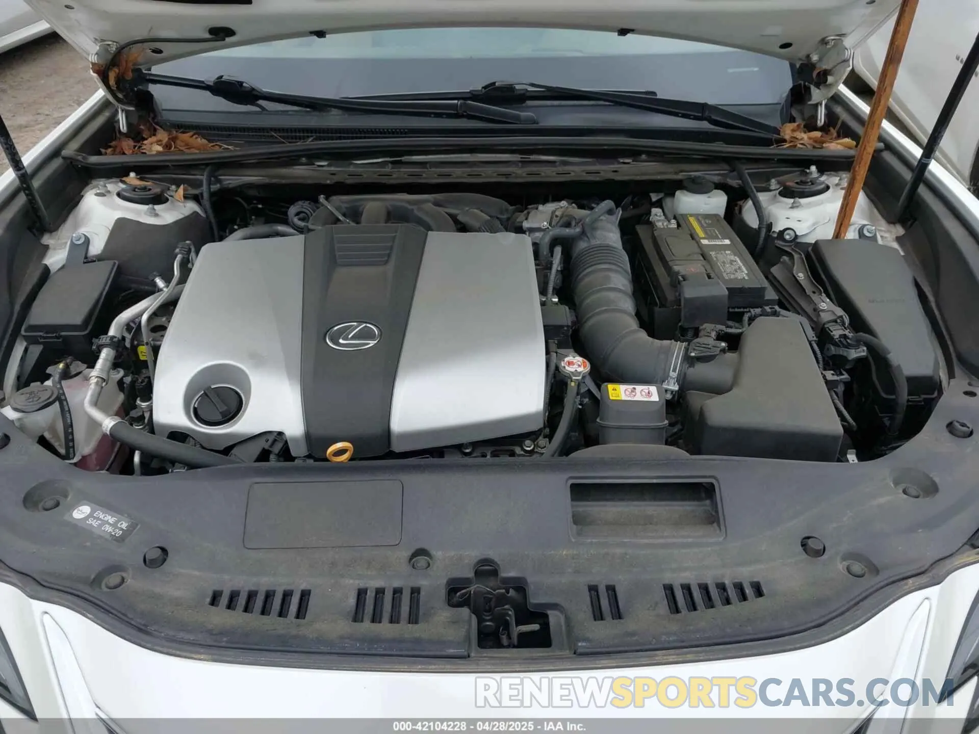 10 fotografías del automóvil dañado 58ACZ1B12MU103129 LEXUS ES 350 2021
