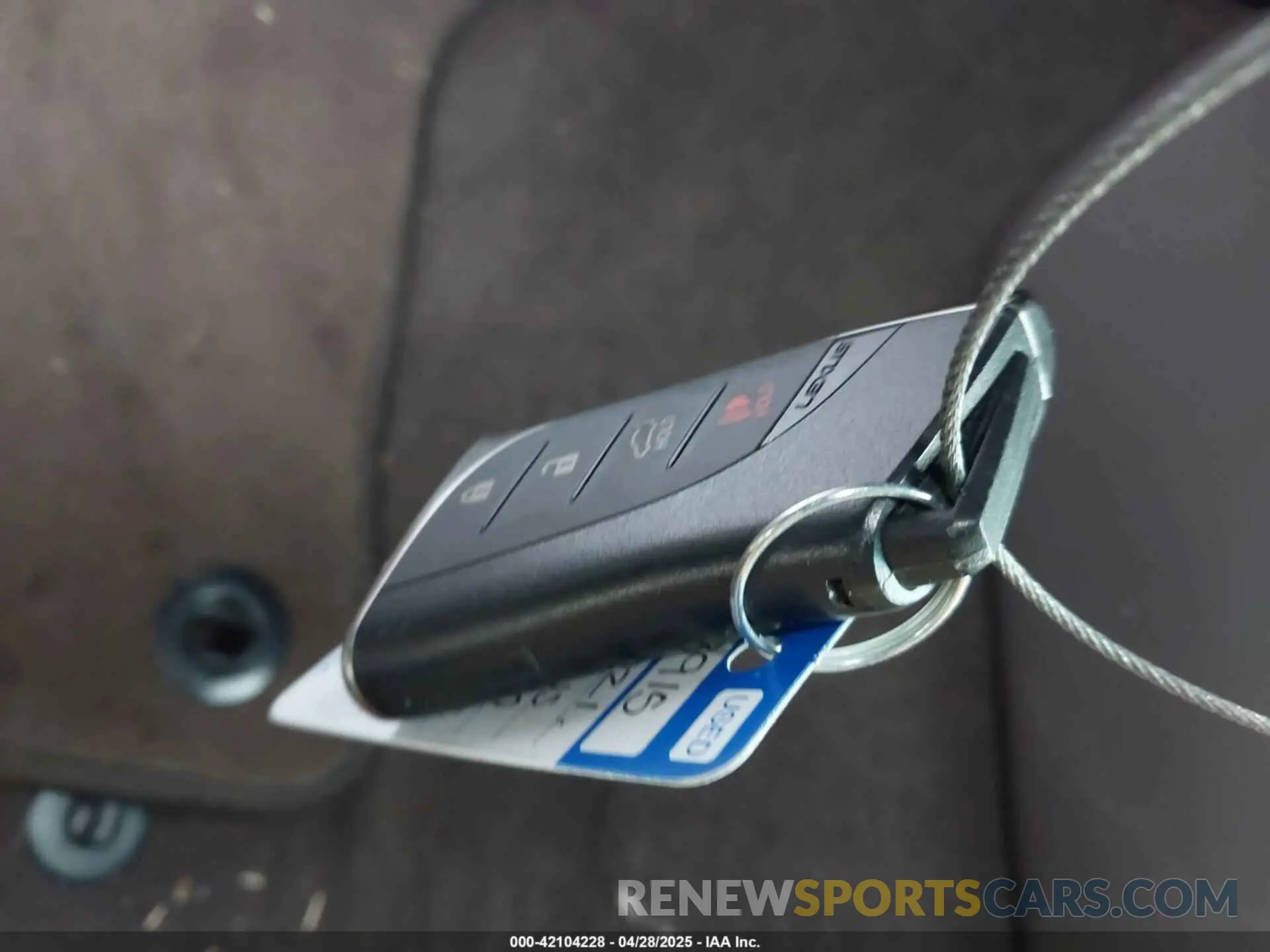 11 fotografías del automóvil dañado 58ACZ1B12MU103129 LEXUS ES 350 2021