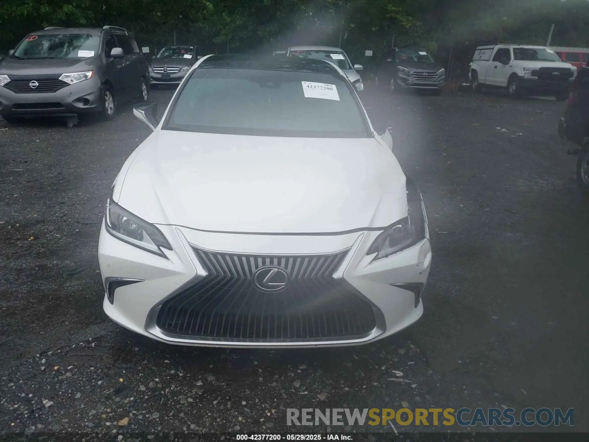 12 fotografías del automóvil dañado 58ADZ1B10MU101321 LEXUS ES 350 2021