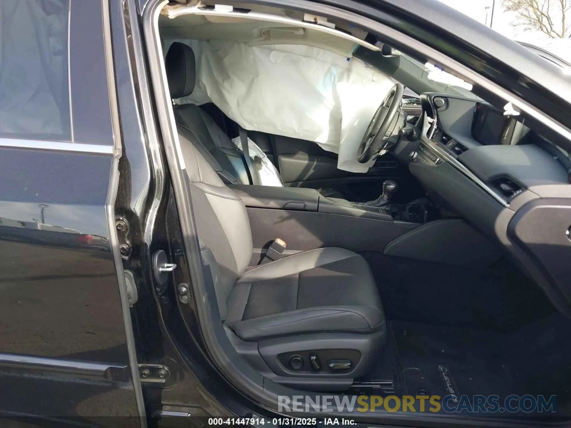 5 fotografías del automóvil dañado 58ADZ1B11MU085680 LEXUS ES 350 2021