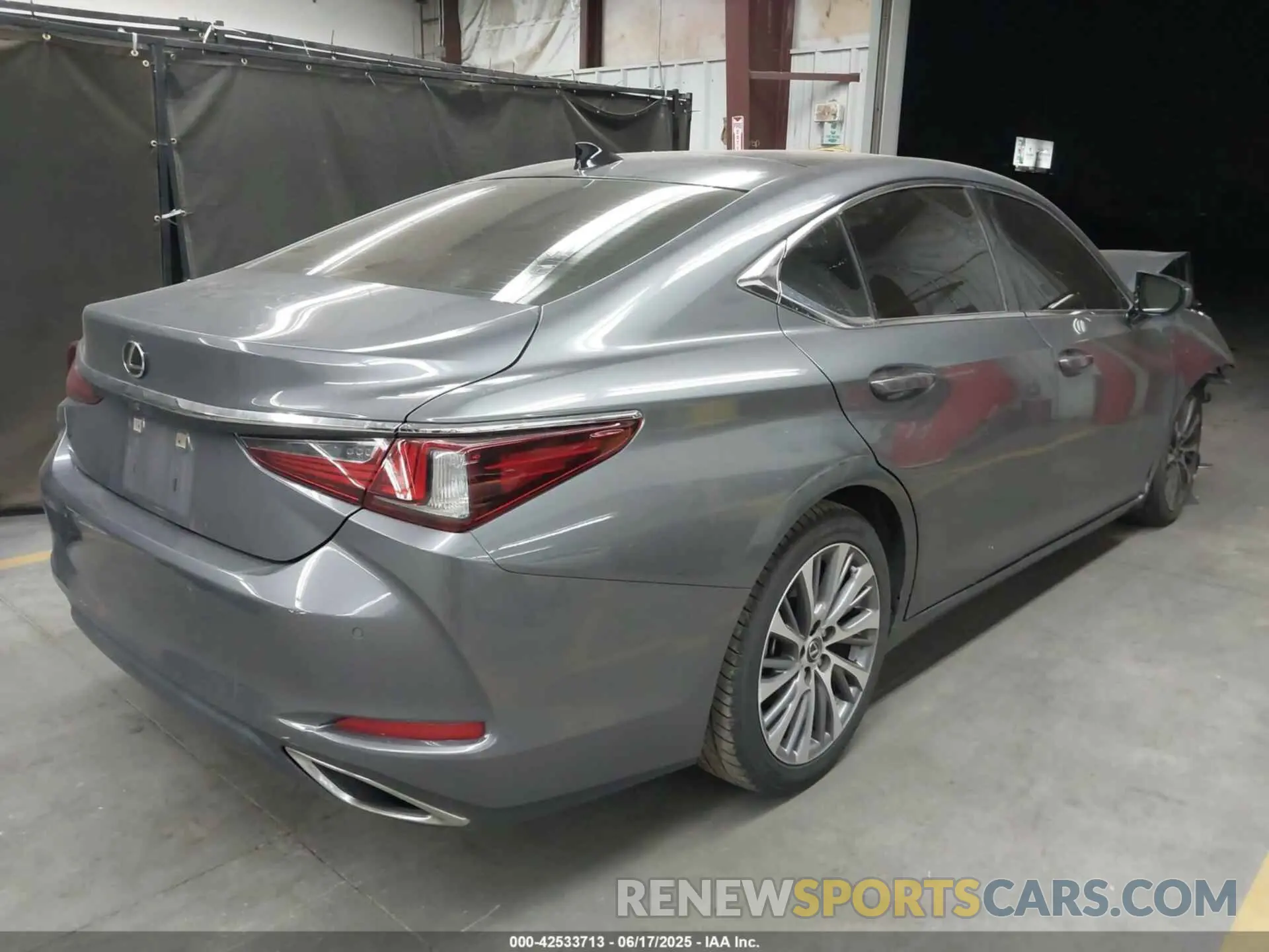 4 fotografías del automóvil dañado 58ADZ1B12MU100199 LEXUS ES 350 2021