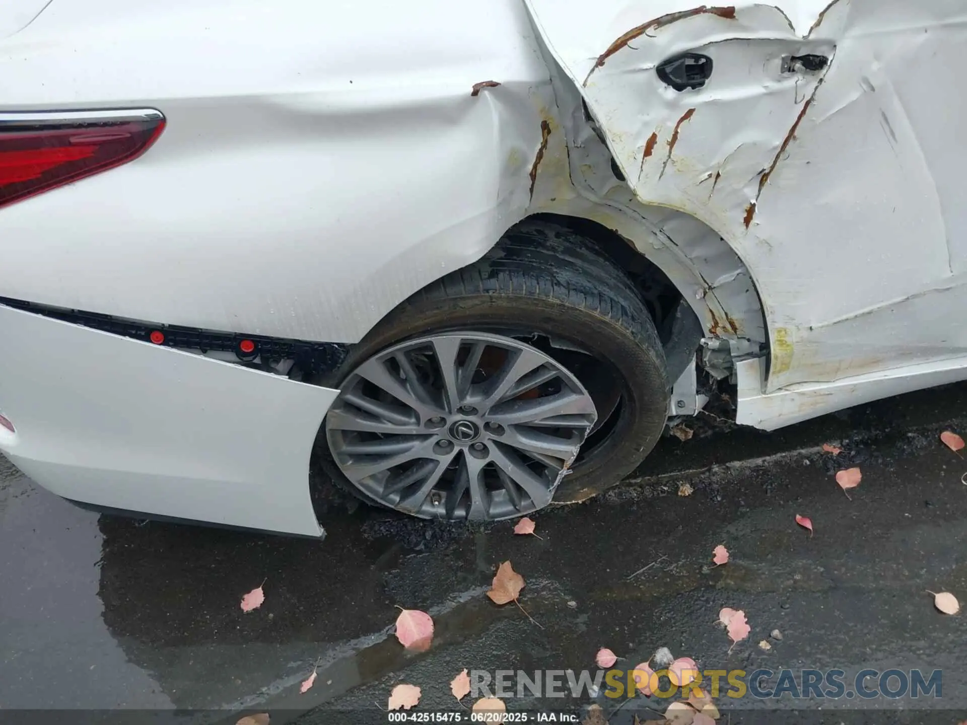 18 fotografías del automóvil dañado 58ADZ1B14MU086192 LEXUS ES 350 2021