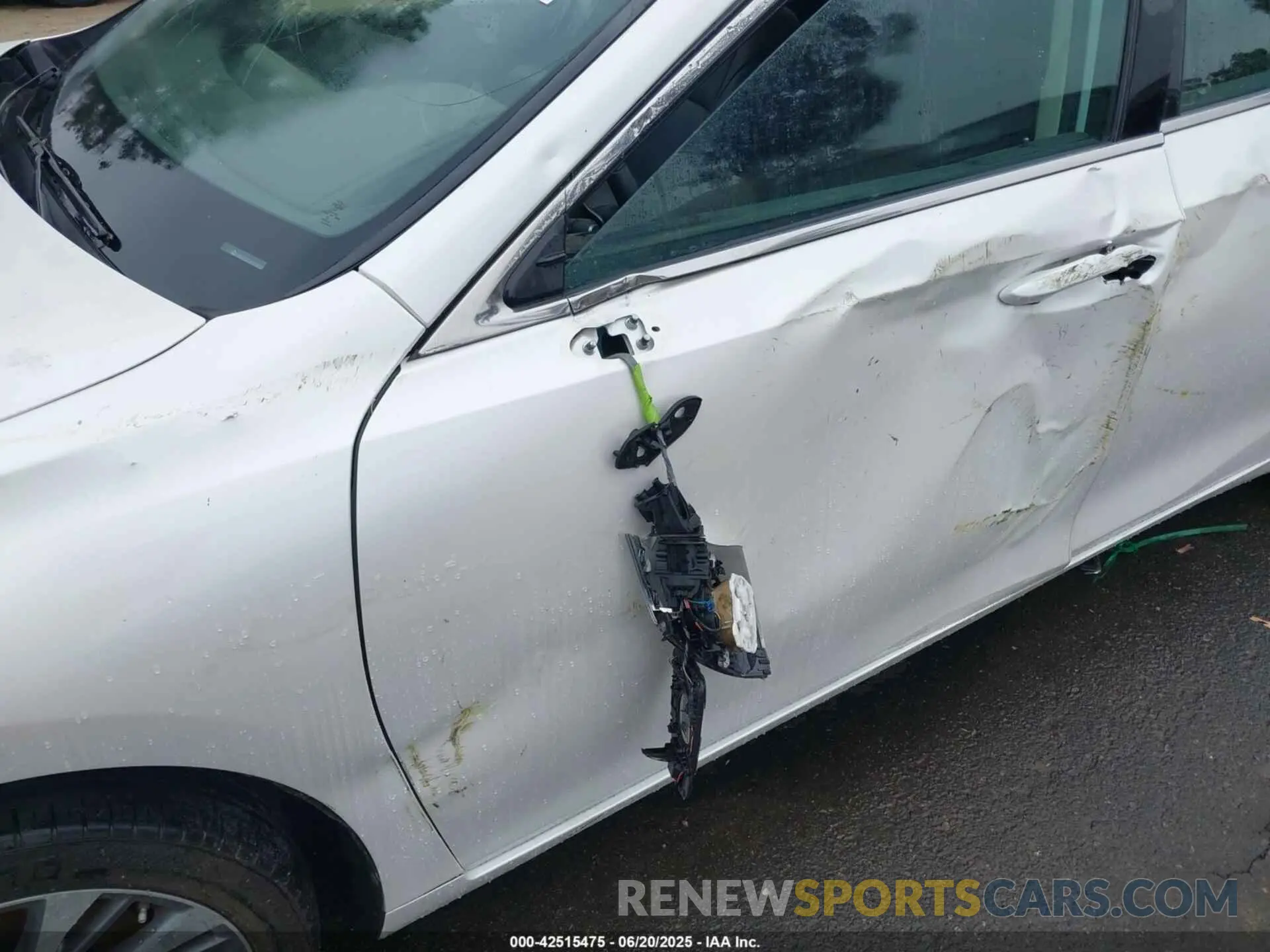 6 fotografías del automóvil dañado 58ADZ1B14MU086192 LEXUS ES 350 2021