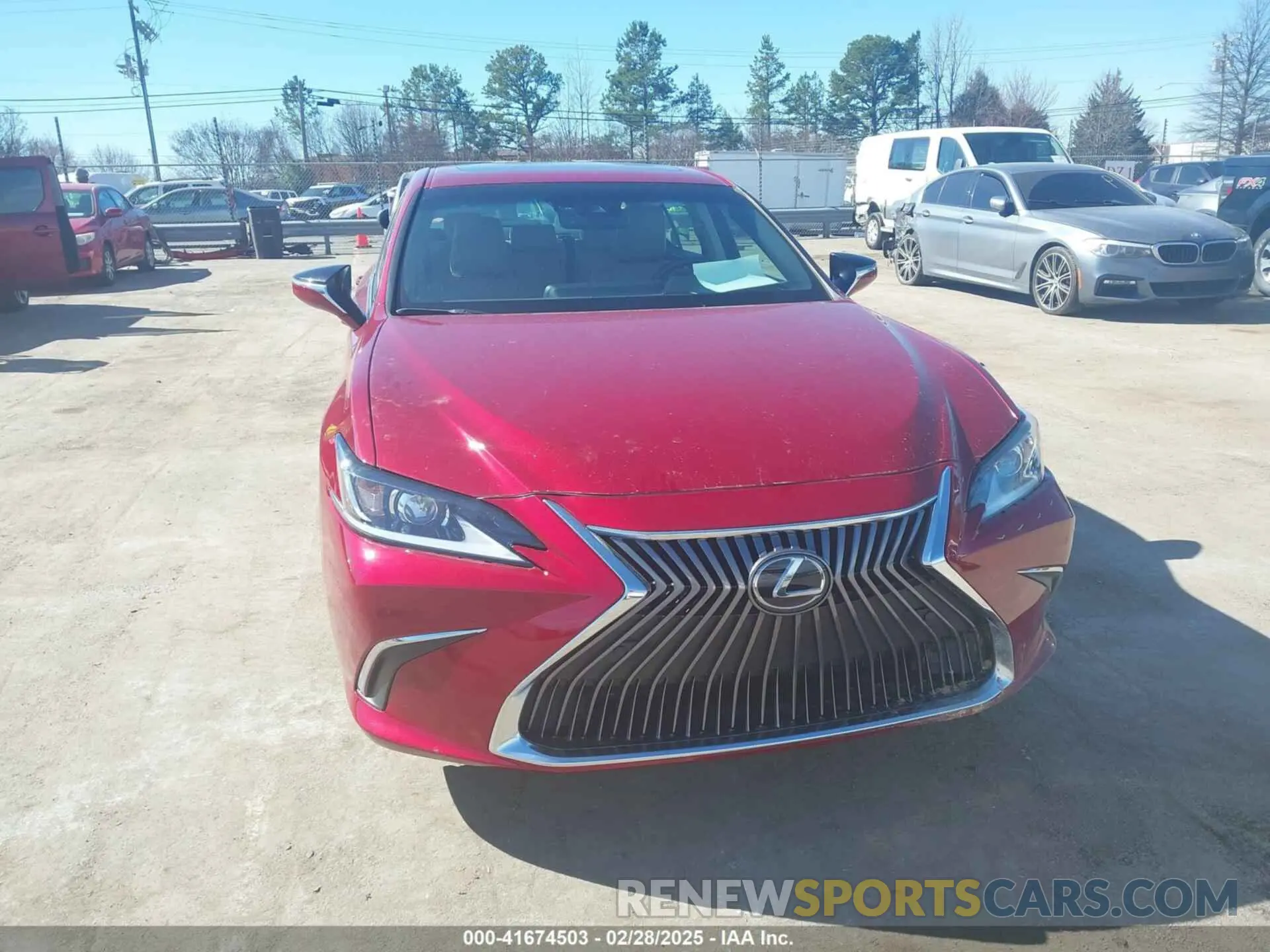 12 fotografías del automóvil dañado 58ADZ1B16MU085500 LEXUS ES 350 2021