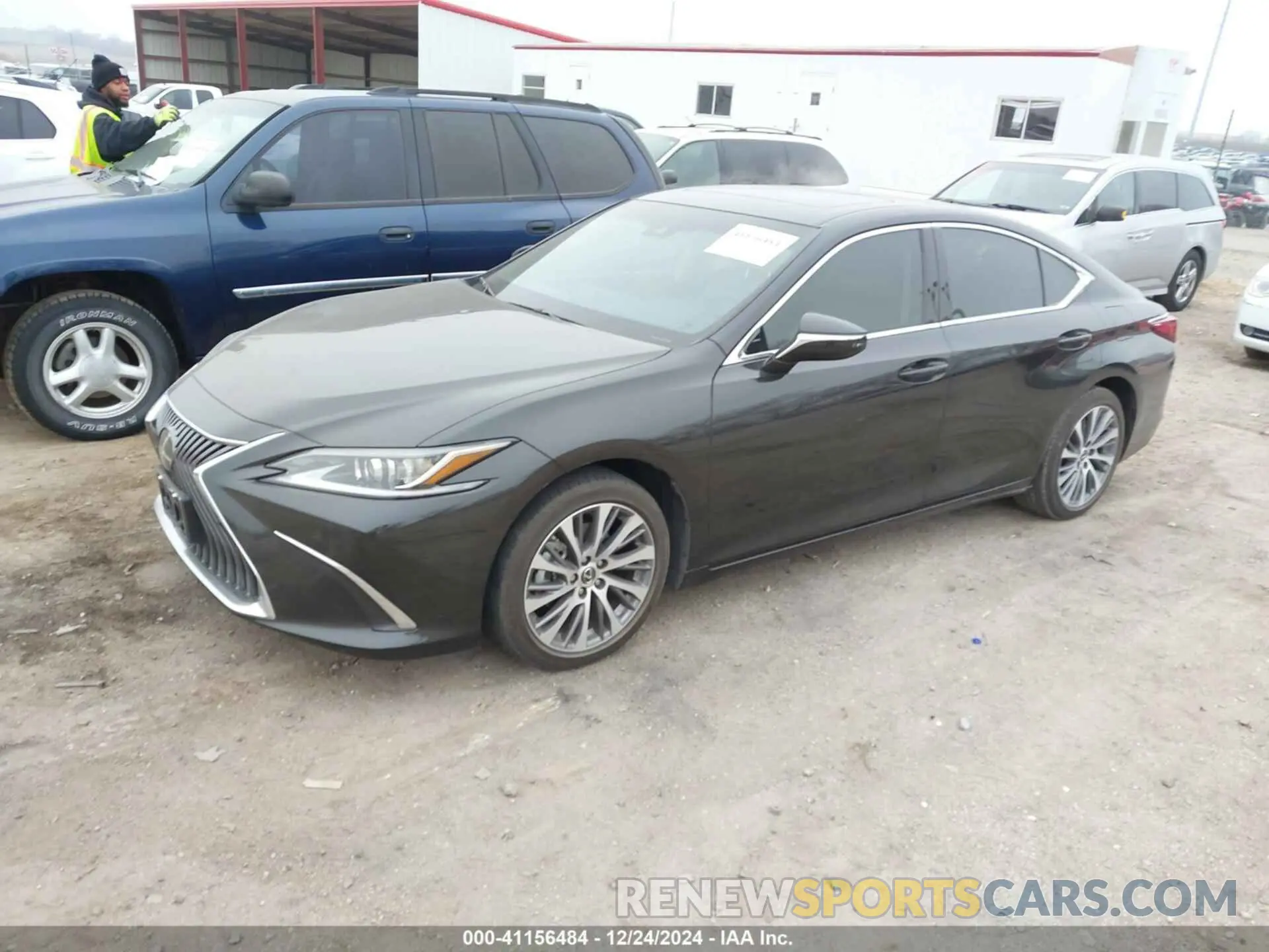 2 fotografías del automóvil dañado 58ADZ1B16MU110766 LEXUS ES 350 2021
