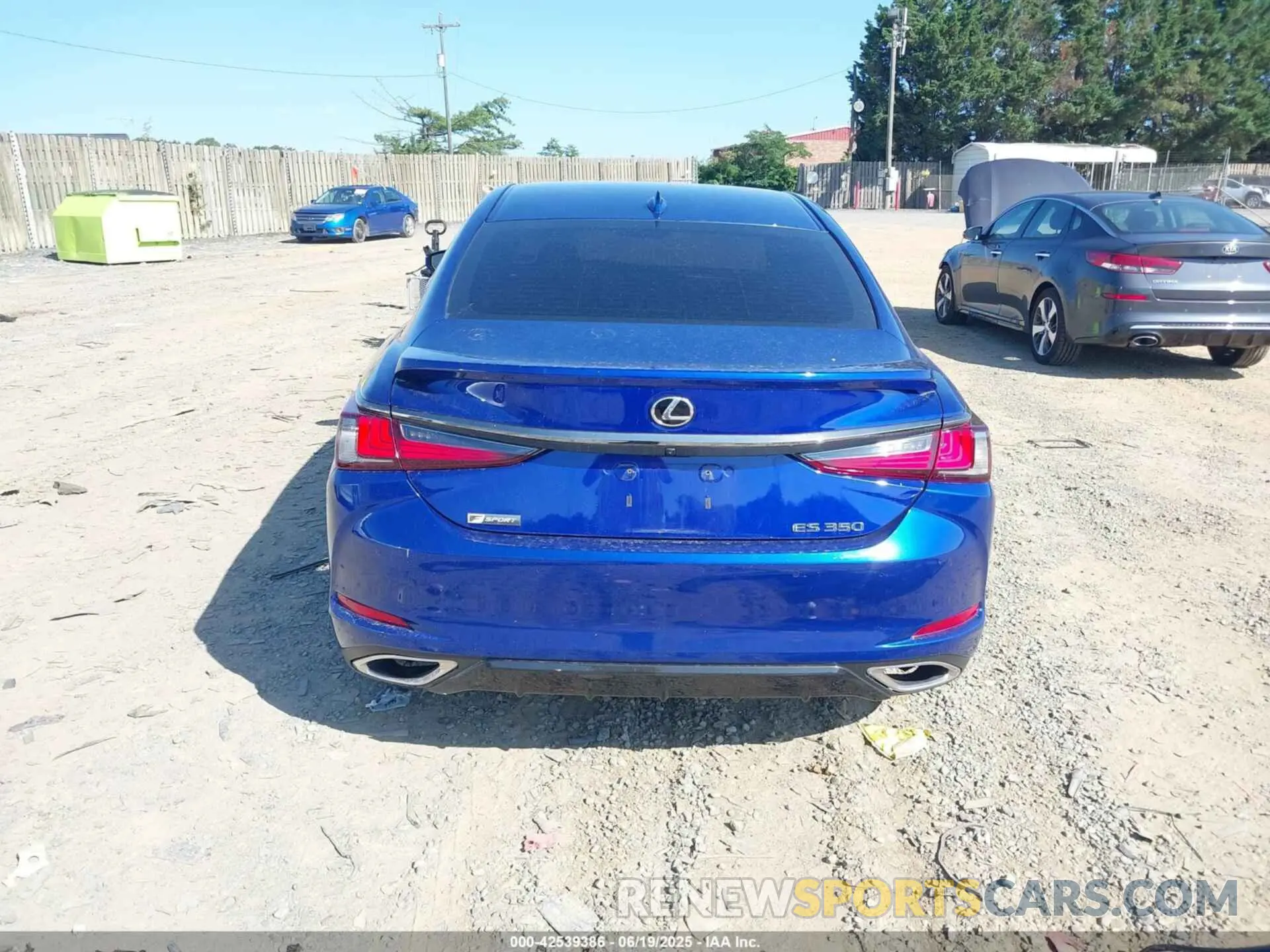 17 fotografías del automóvil dañado 58AGZ1B19MU086248 LEXUS ES 350 2021