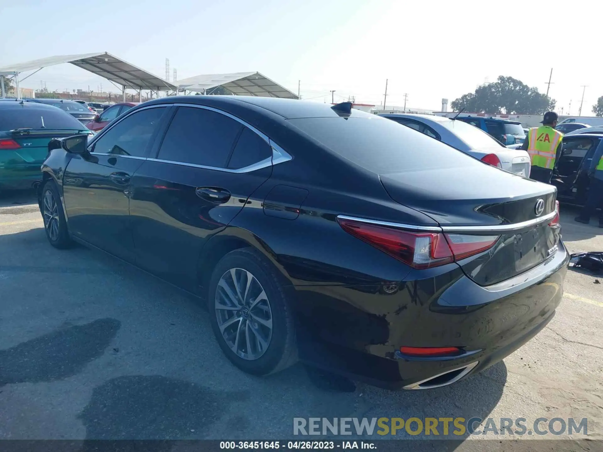 3 fotografías del automóvil dañado 58ACZ1B10NU129522 LEXUS ES 350 2022