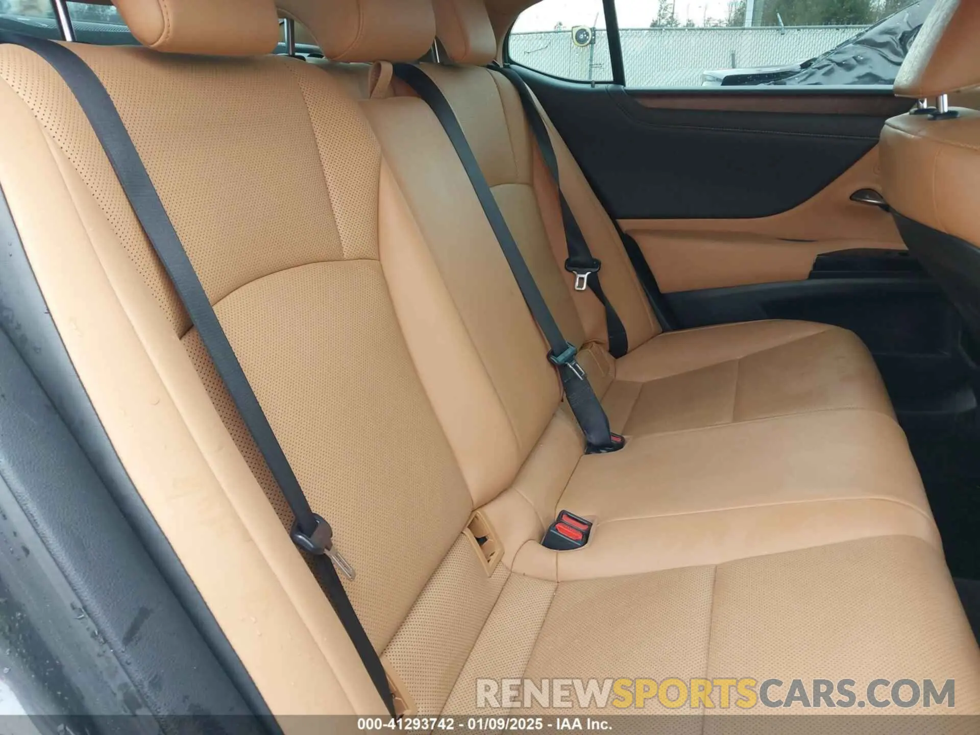 8 fotografías del automóvil dañado 58ADZ1B12NU125587 LEXUS ES 350 2022