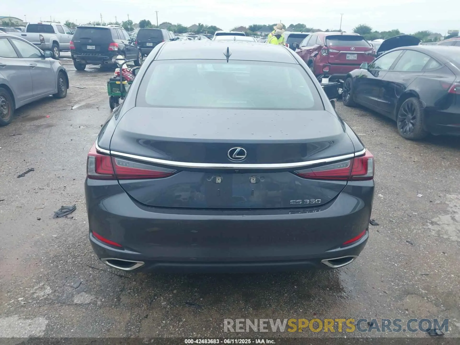 16 fotografías del automóvil dañado 58ADZ1B16NU125009 LEXUS ES 350 2022