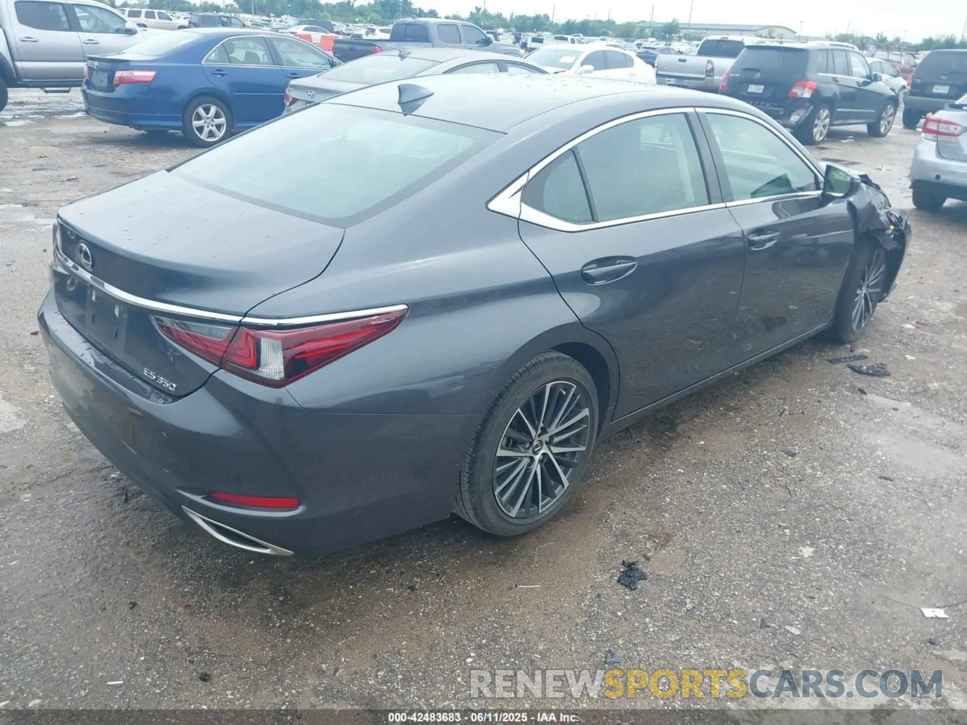4 fotografías del automóvil dañado 58ADZ1B16NU125009 LEXUS ES 350 2022
