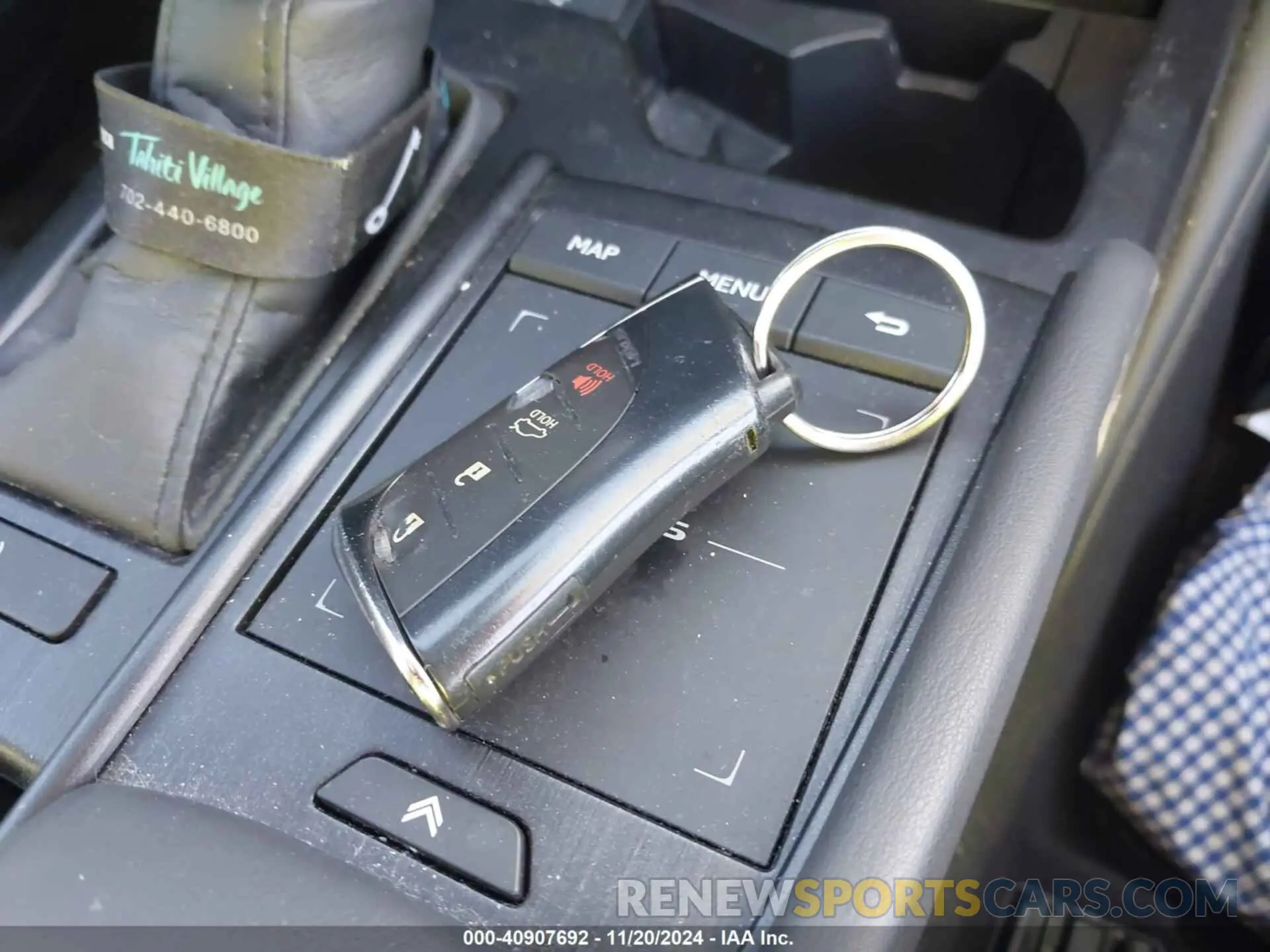 11 fotografías del automóvil dañado 58AEZ1B17NU132071 LEXUS ES 350 2022