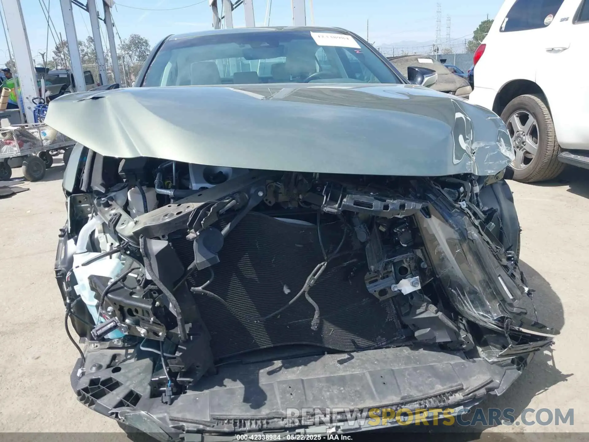 13 fotografías del automóvil dañado 58ADZ1B12PU159032 LEXUS ES 350 2023