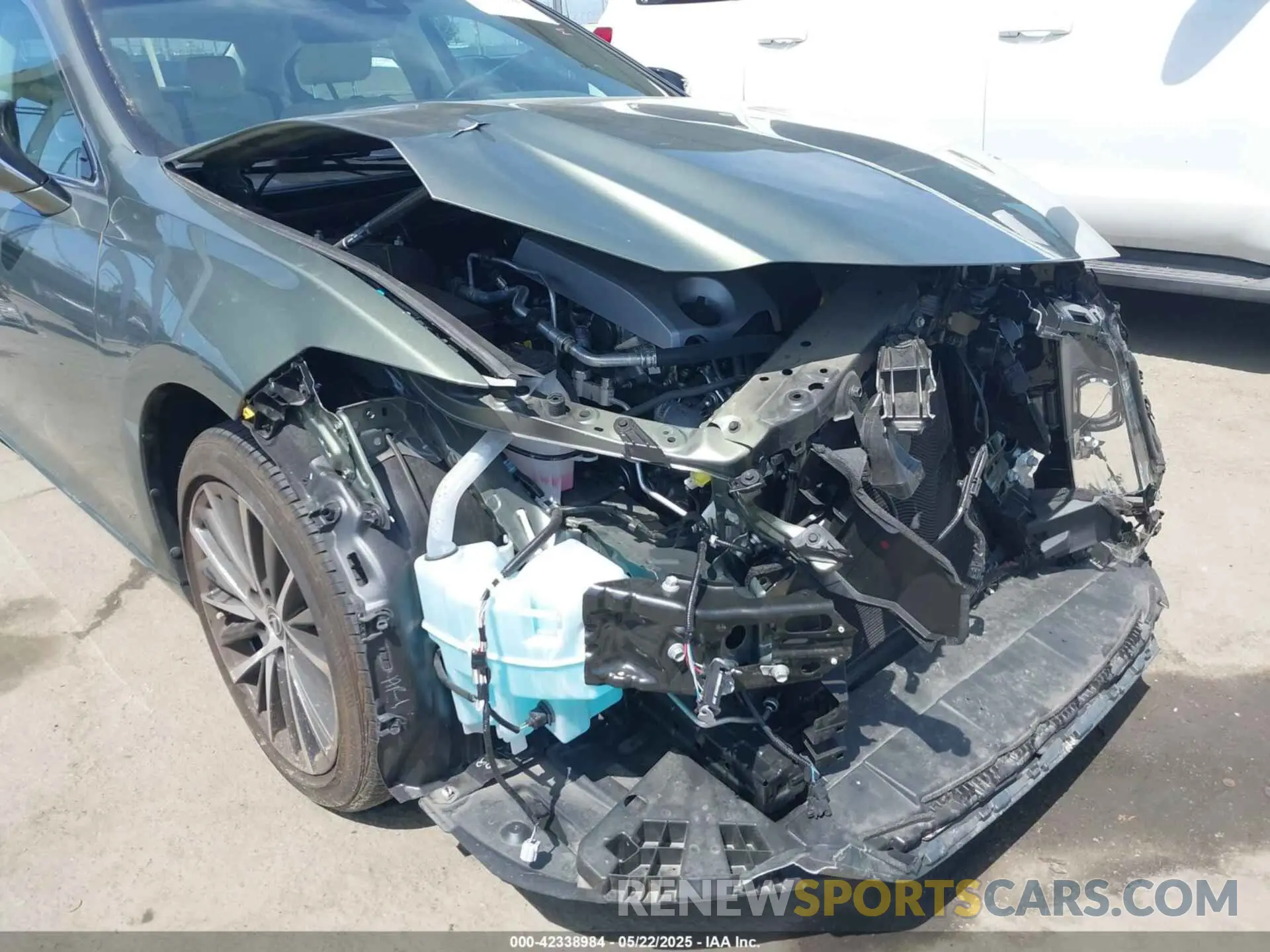 6 fotografías del automóvil dañado 58ADZ1B12PU159032 LEXUS ES 350 2023