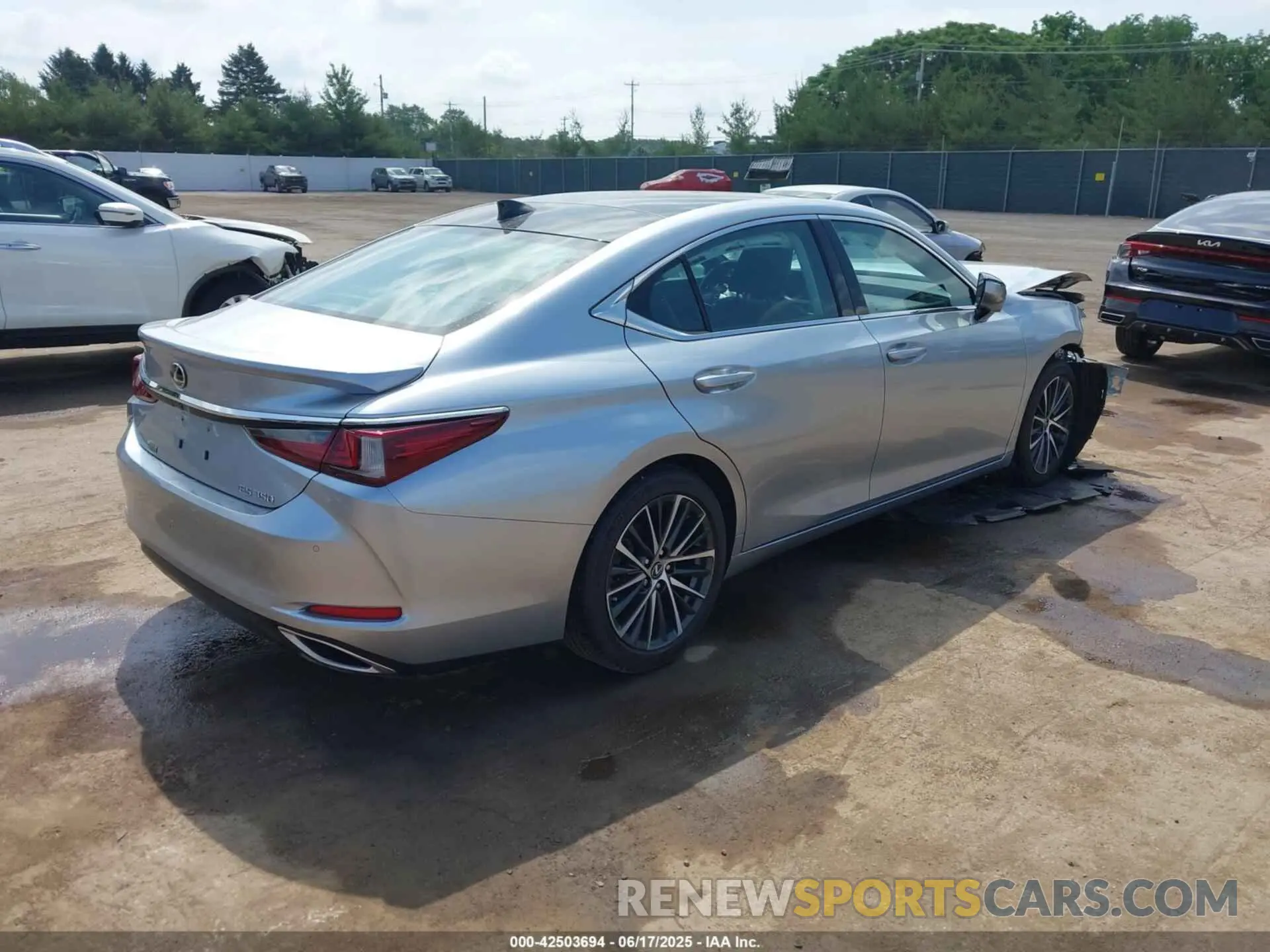 4 fotografías del automóvil dañado 58ADZ1B13PU145138 LEXUS ES 350 2023