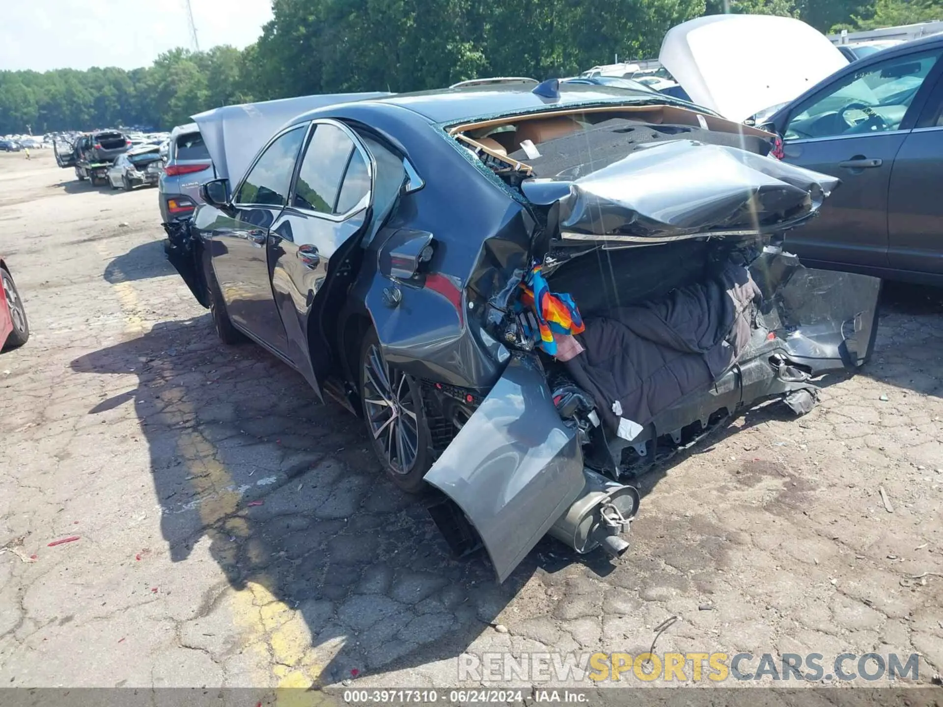 3 fotografías del automóvil dañado 58ADZ1B16PU155761 LEXUS ES 350 2023