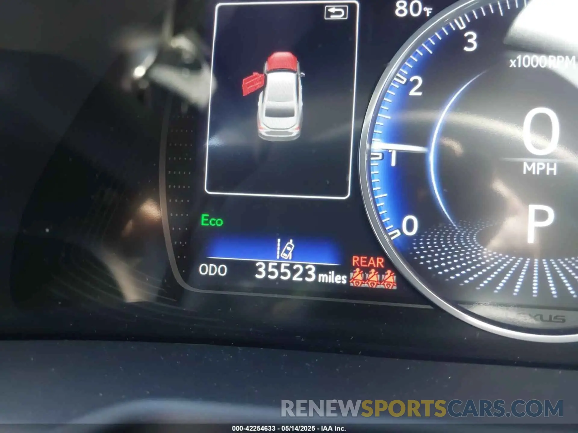 15 fotografías del automóvil dañado 58ACZ1B10RU161988 LEXUS ES 350 2024