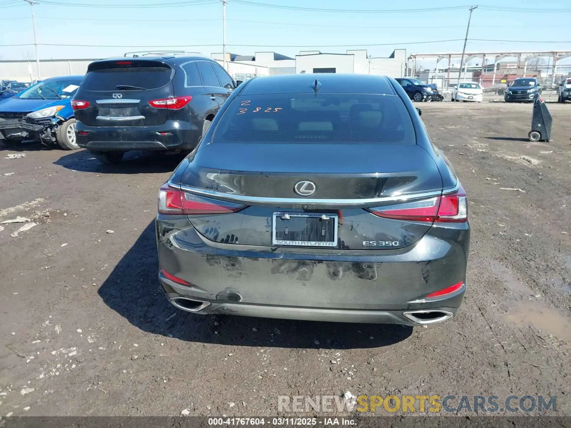 16 fotografías del automóvil dañado 58ADZ1B11RU182353 LEXUS ES 350 2024