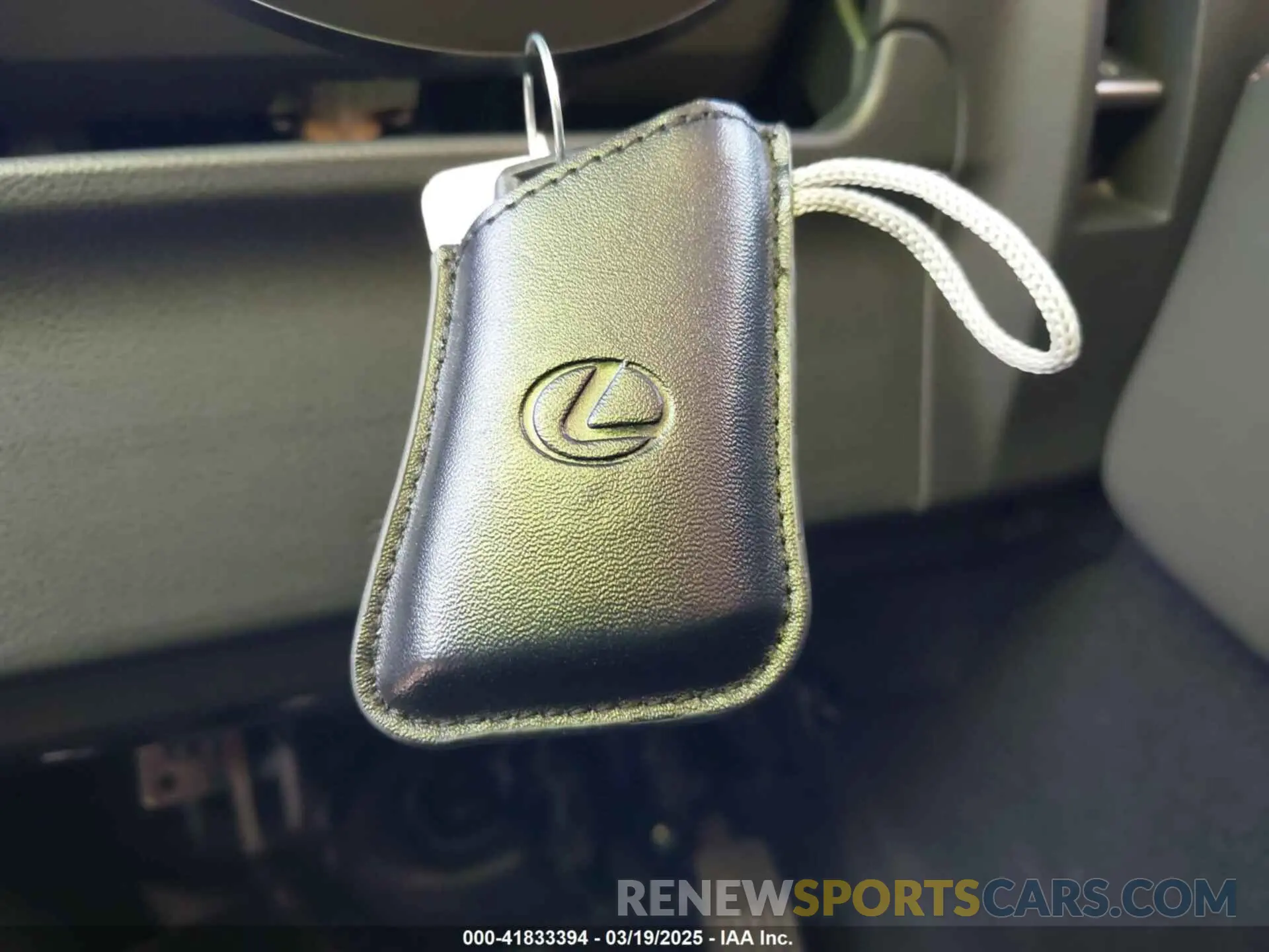 11 fotografías del automóvil dañado 58ADZ1B18RU181667 LEXUS ES 350 2024