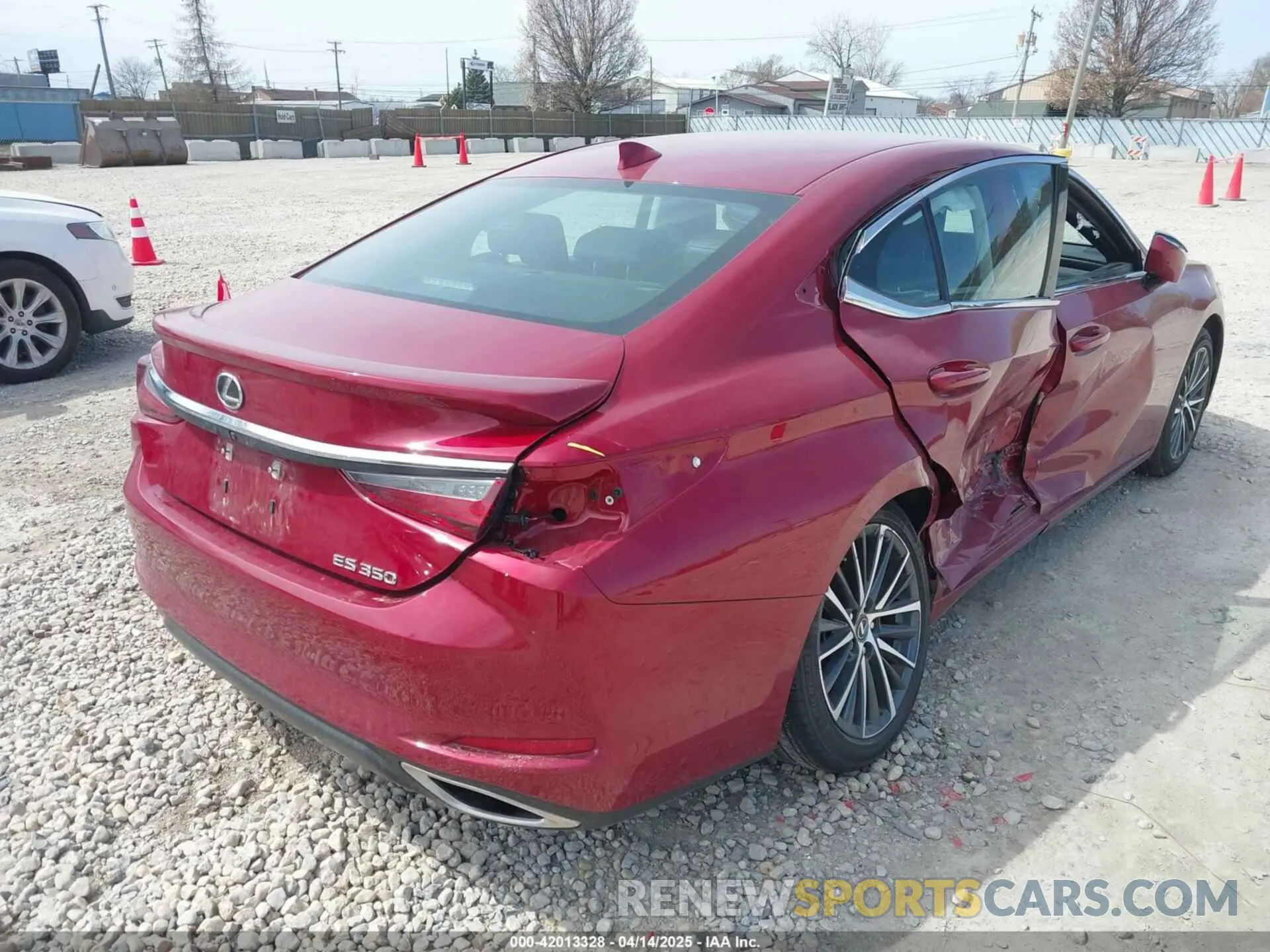 4 fotografías del automóvil dañado 58ADZ1B18RU181720 LEXUS ES 350 2024