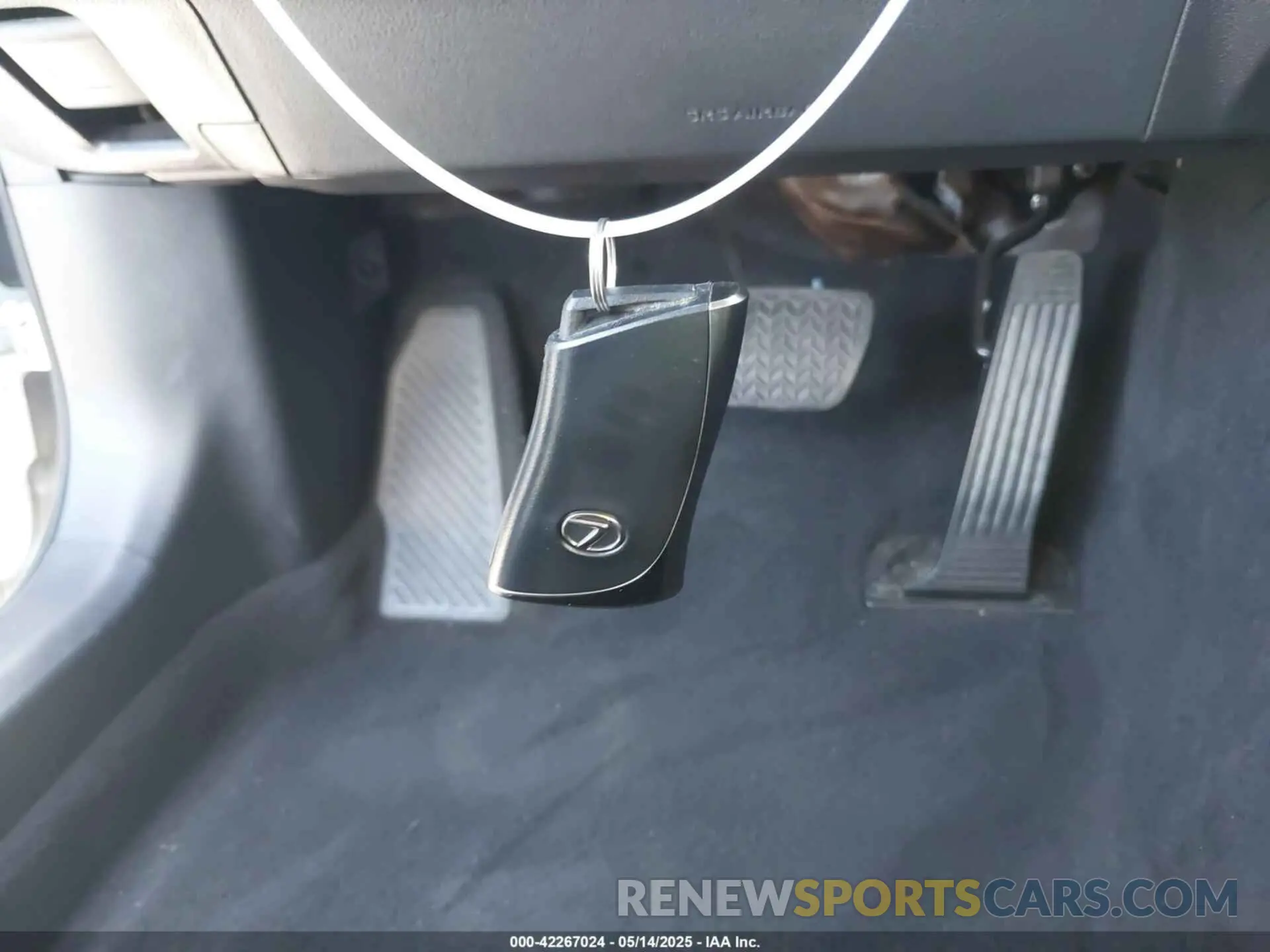 11 fotografías del automóvil dañado 58AEZ1B17RU162144 LEXUS ES 350 2024