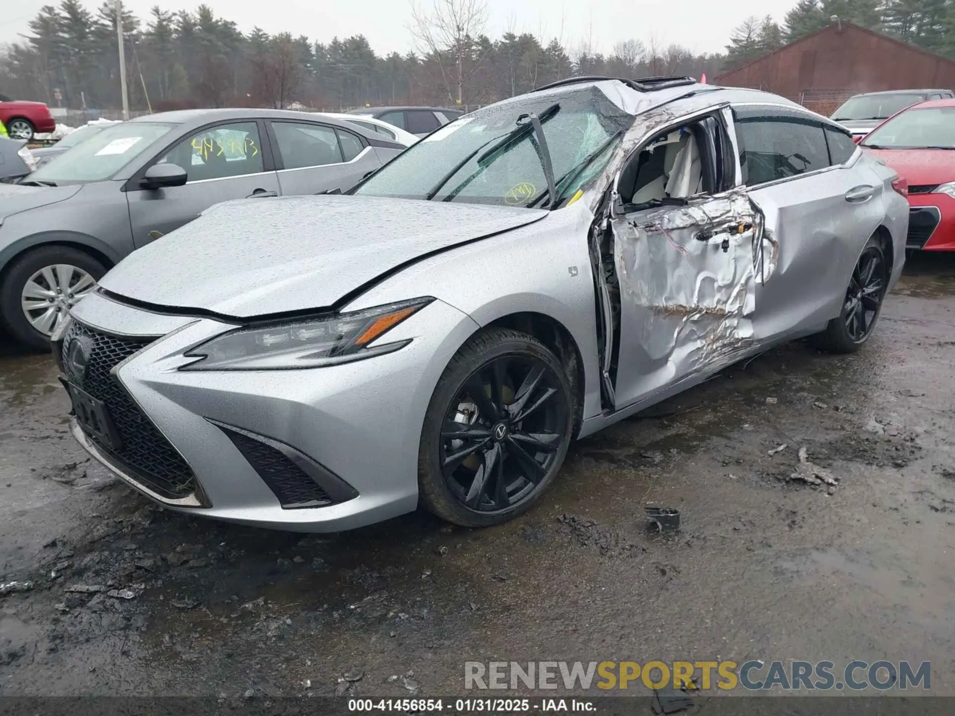 2 fotografías del automóvil dañado 58AJZ1B10RU180242 LEXUS ES 350 2024