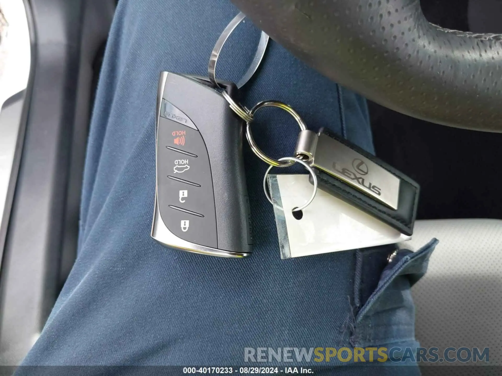 11 fotografías del automóvil dañado 58AJZ1B13RU160888 LEXUS ES 350 2024