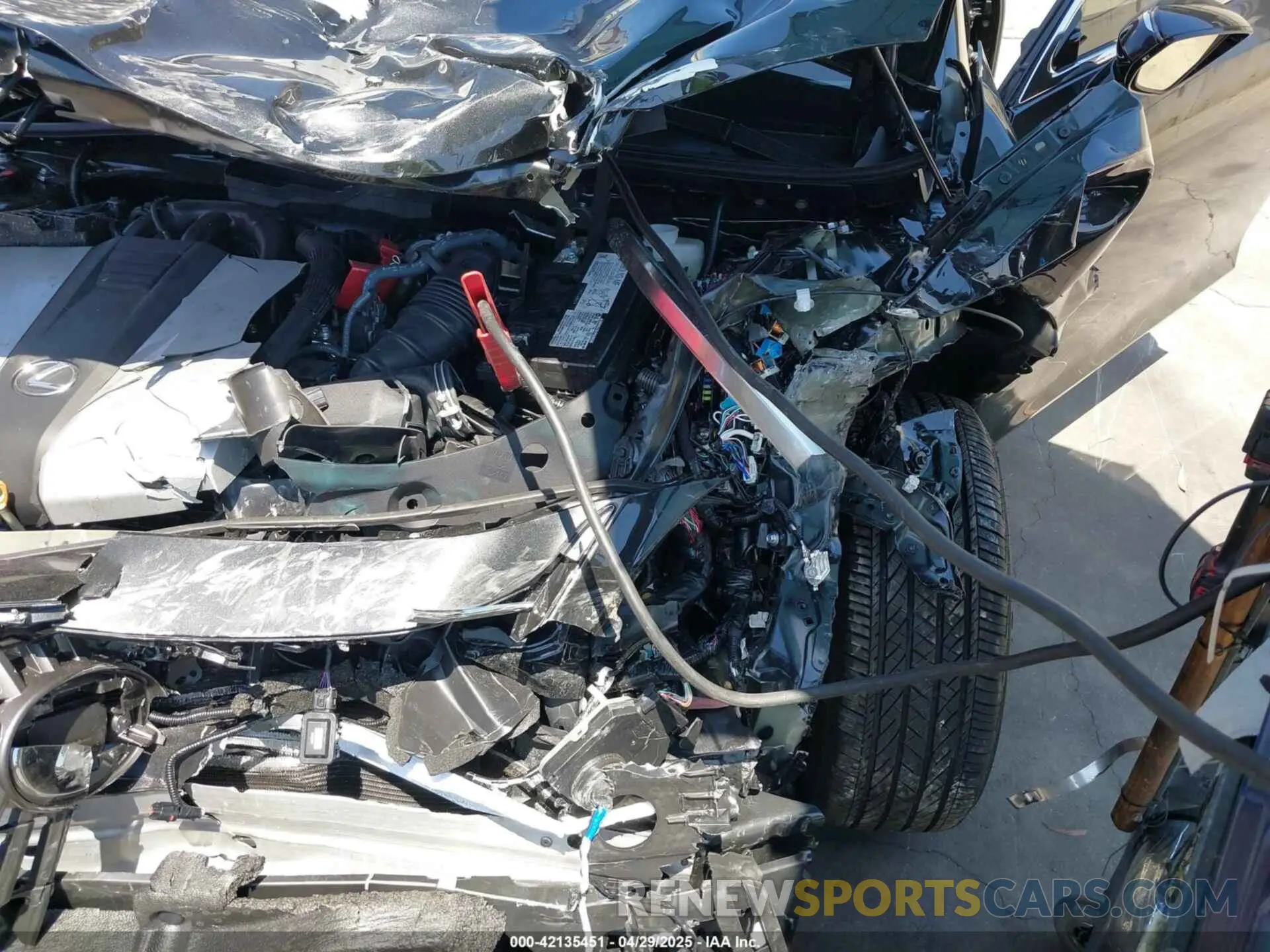 6 fotografías del automóvil dañado 58ADZ1B11SU197487 LEXUS ES 350 2025