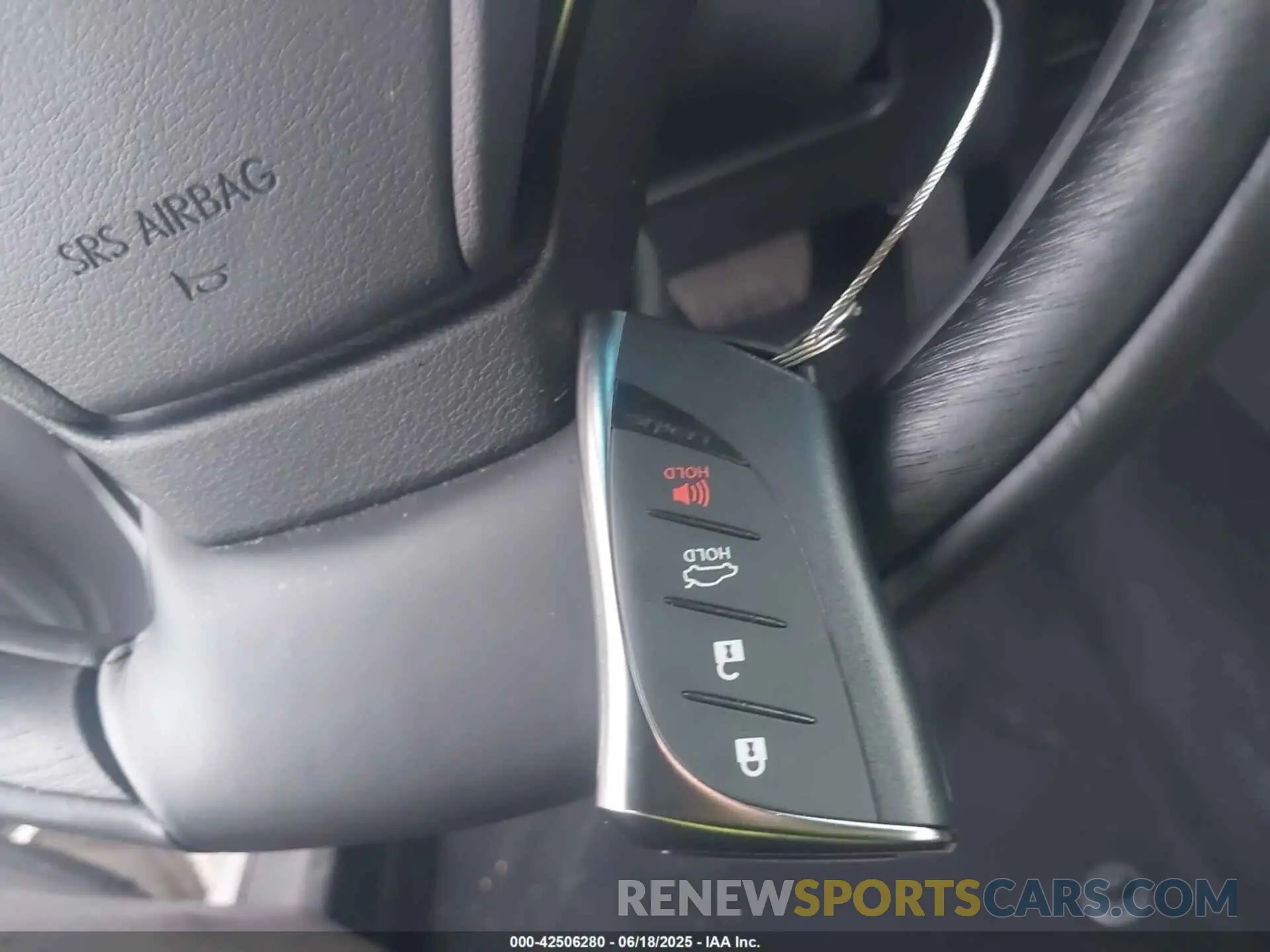 11 fotografías del automóvil dañado 58AEZ1B18SU192999 LEXUS ES 350 2025