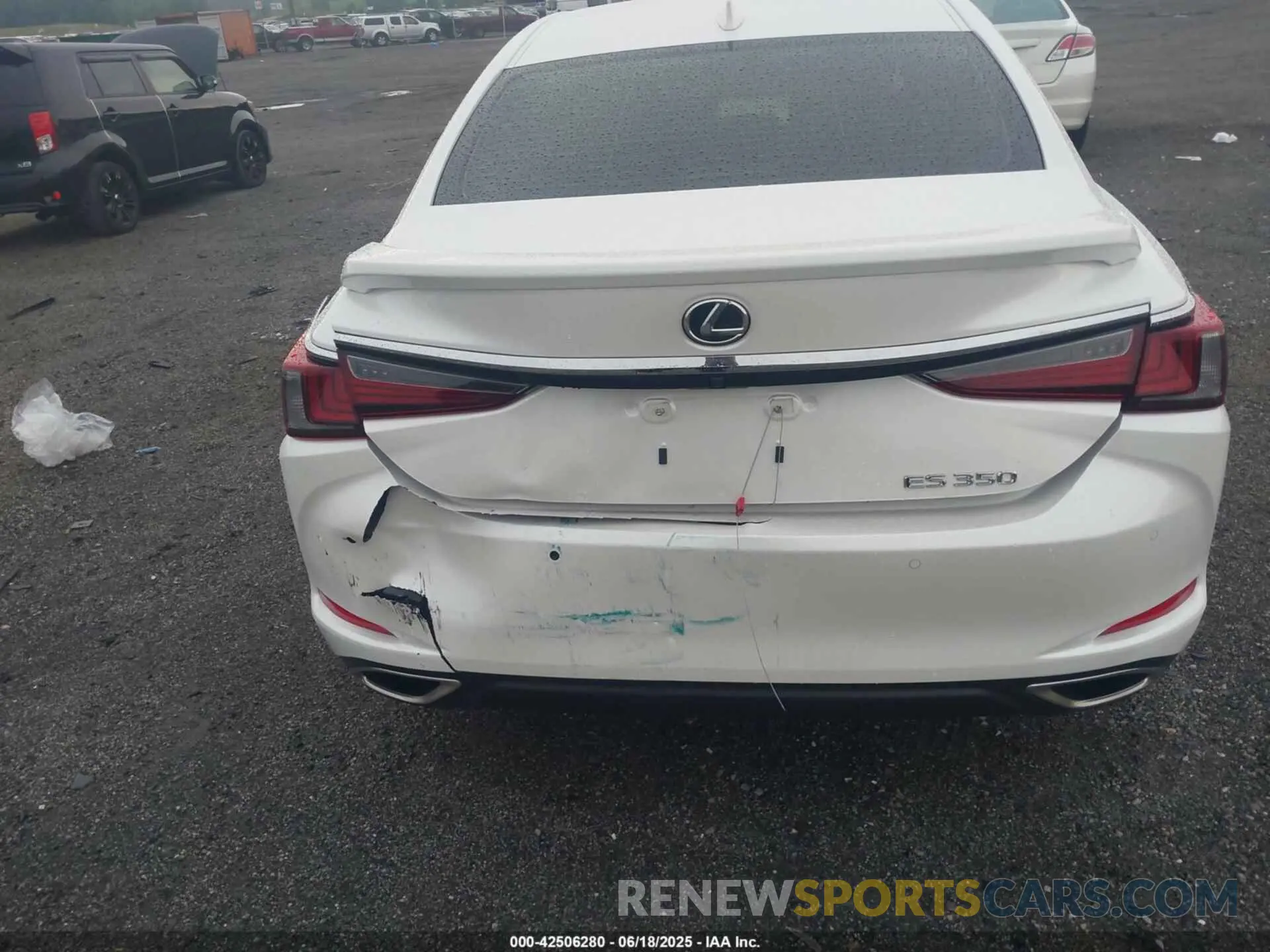 19 fotografías del automóvil dañado 58AEZ1B18SU192999 LEXUS ES 350 2025