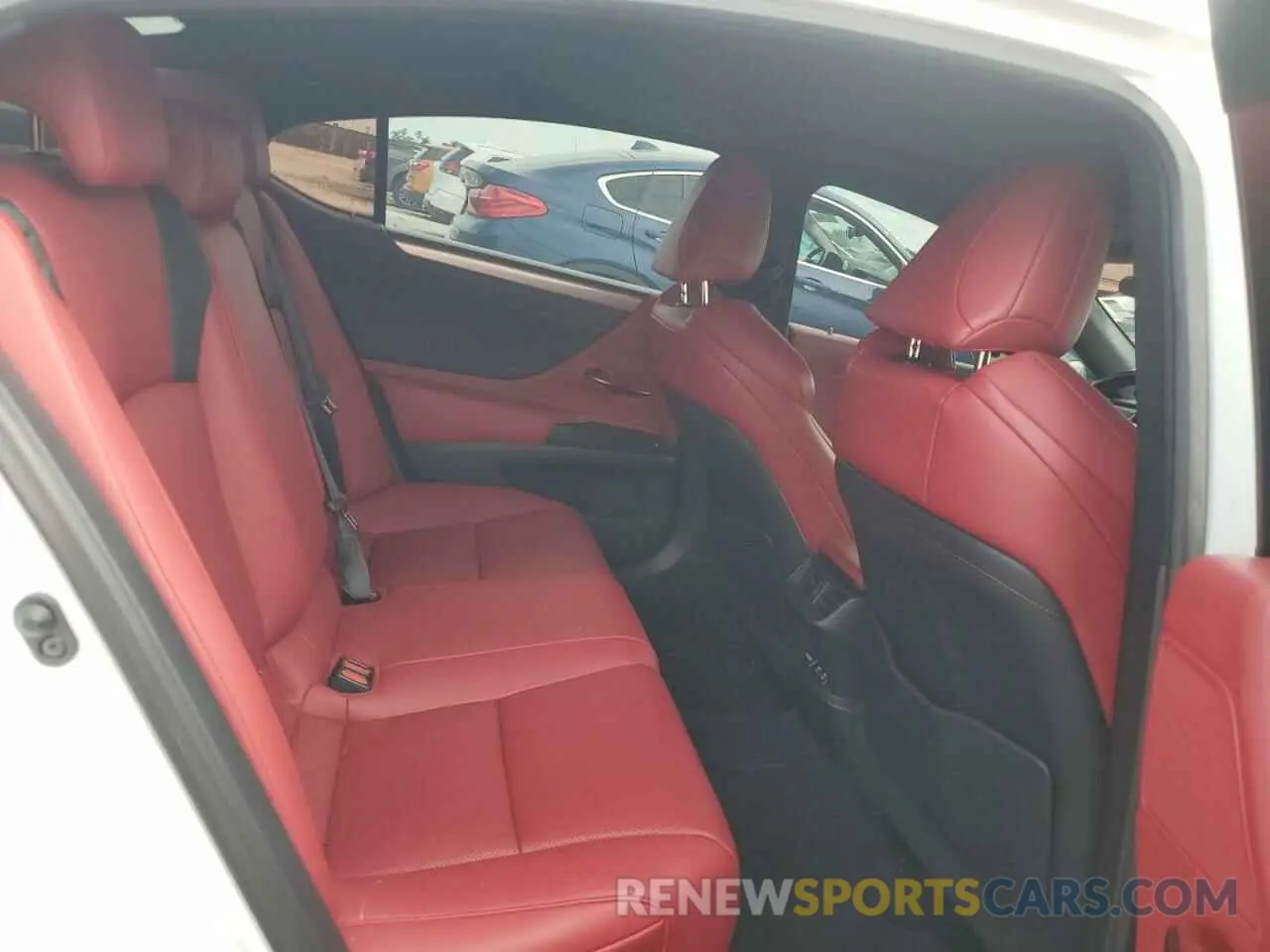 10 fotografías del automóvil dañado 58AGZ1B14LU059196 LEXUS ES 350 F S 2020