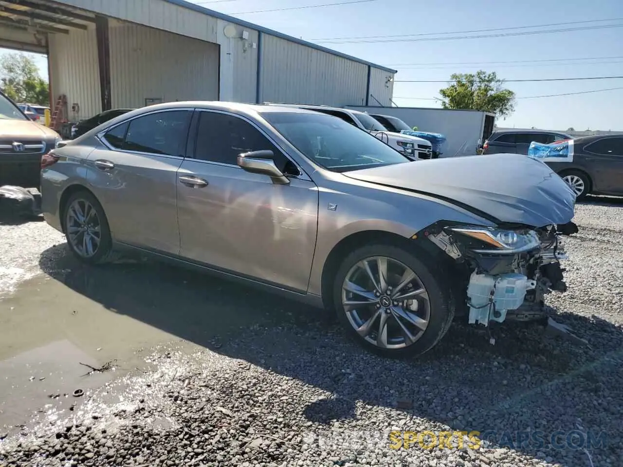 4 fotografías del automóvil dañado 58AGZ1B15LU077898 LEXUS ES 350 F S 2020