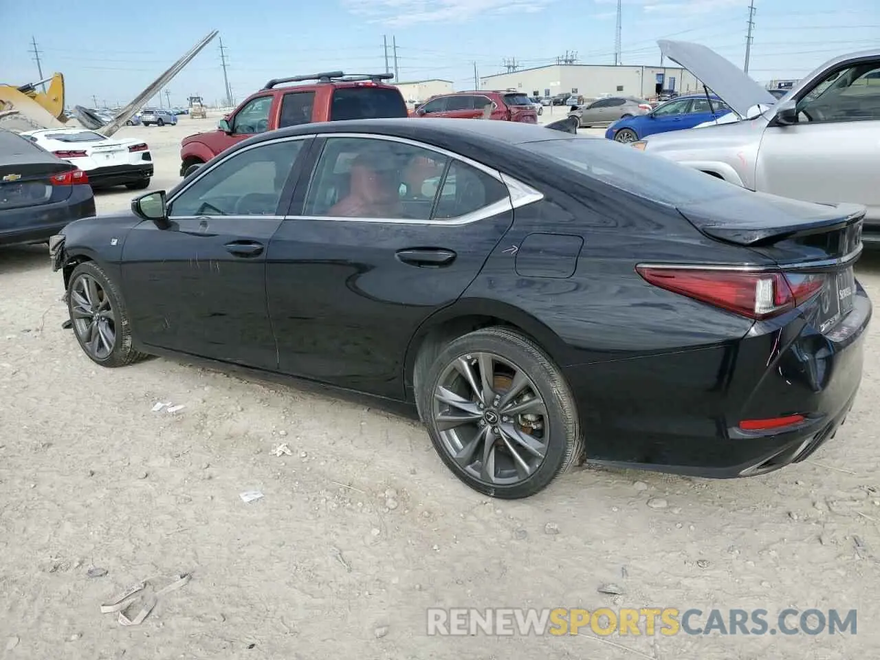 2 fotografías del automóvil dañado 58AGZ1B19LU051630 LEXUS ES 350 F S 2020