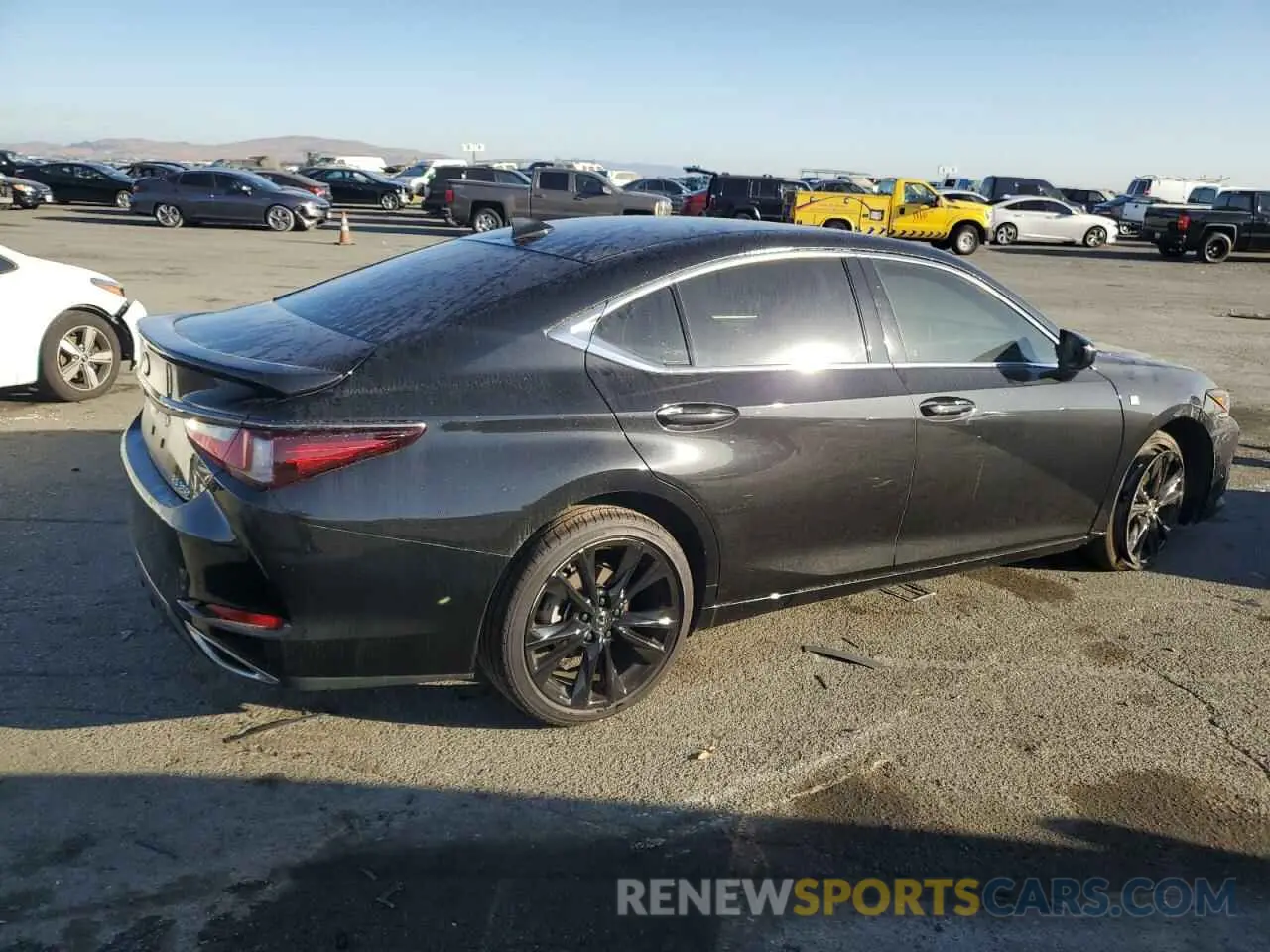 3 fotografías del automóvil dañado 58AJZ1B14PU141134 LEXUS ES 350 F S 2023