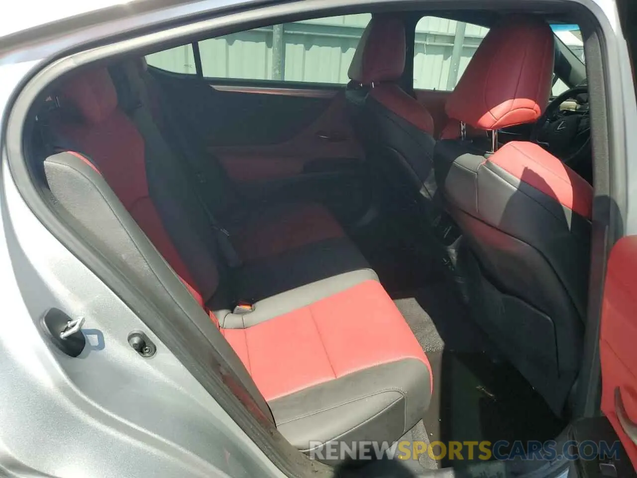 10 fotografías del automóvil dañado 58AJZ1B13RU171440 LEXUS ES 350 F S 2024