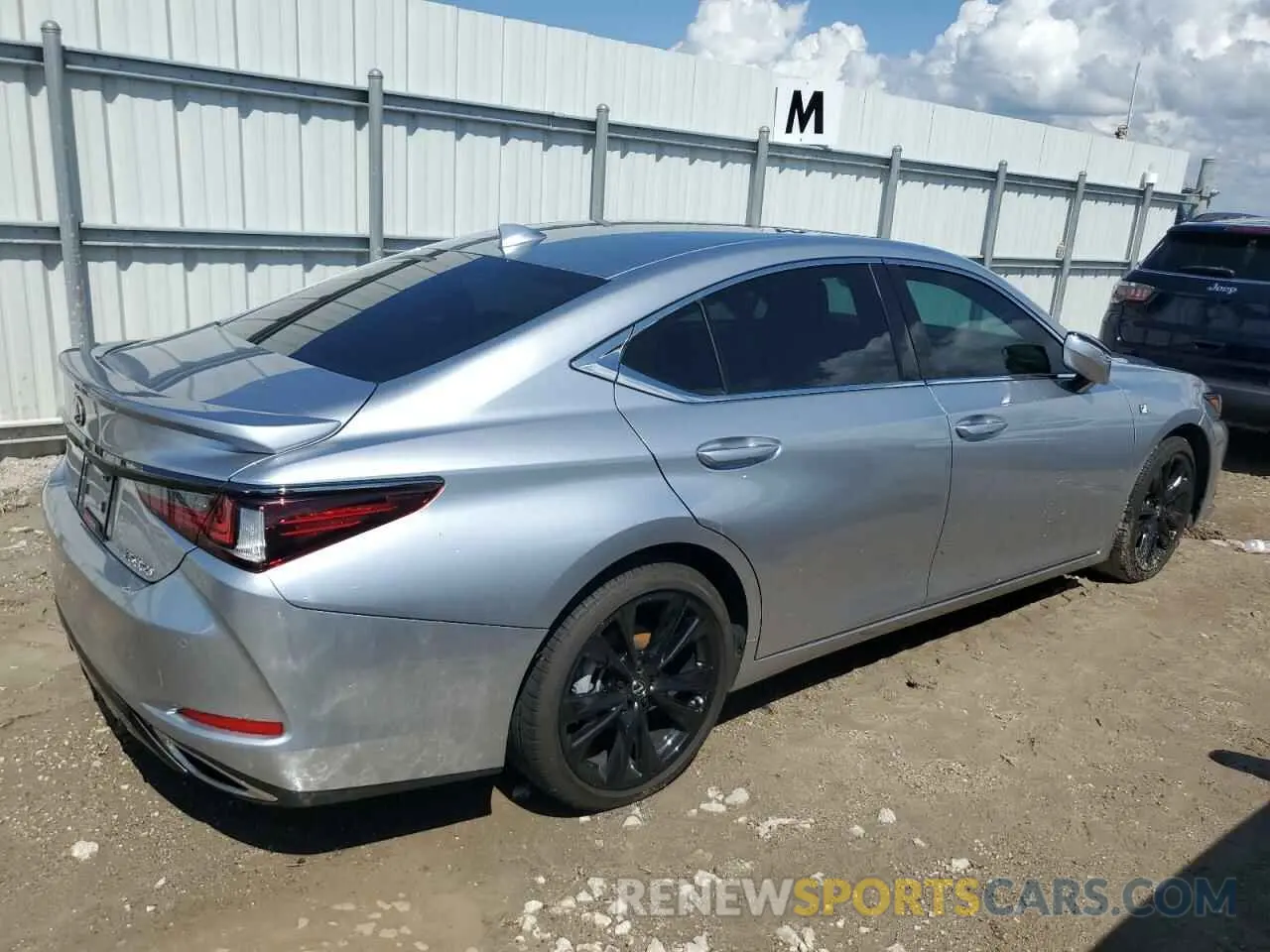 3 fotografías del automóvil dañado 58AJZ1B13RU171440 LEXUS ES 350 F S 2024