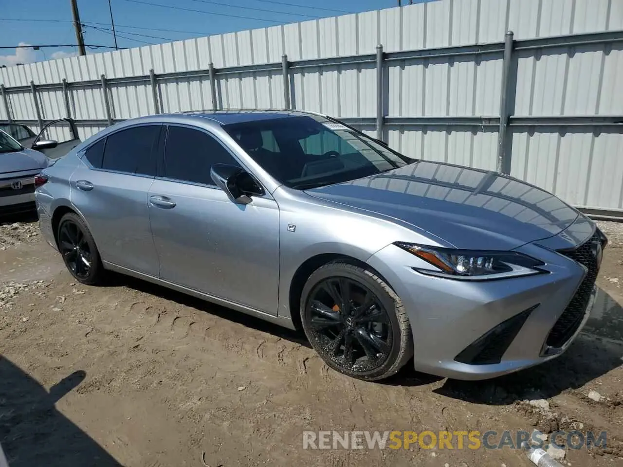 4 fotografías del automóvil dañado 58AJZ1B13RU171440 LEXUS ES 350 F S 2024
