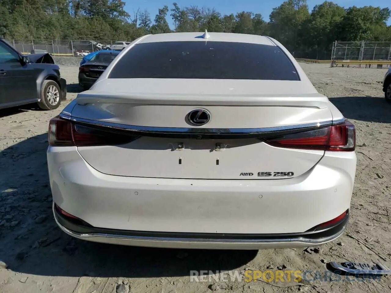 6 fotografías del automóvil dañado 58AD11D16MU007089 LEXUS ES250 2021