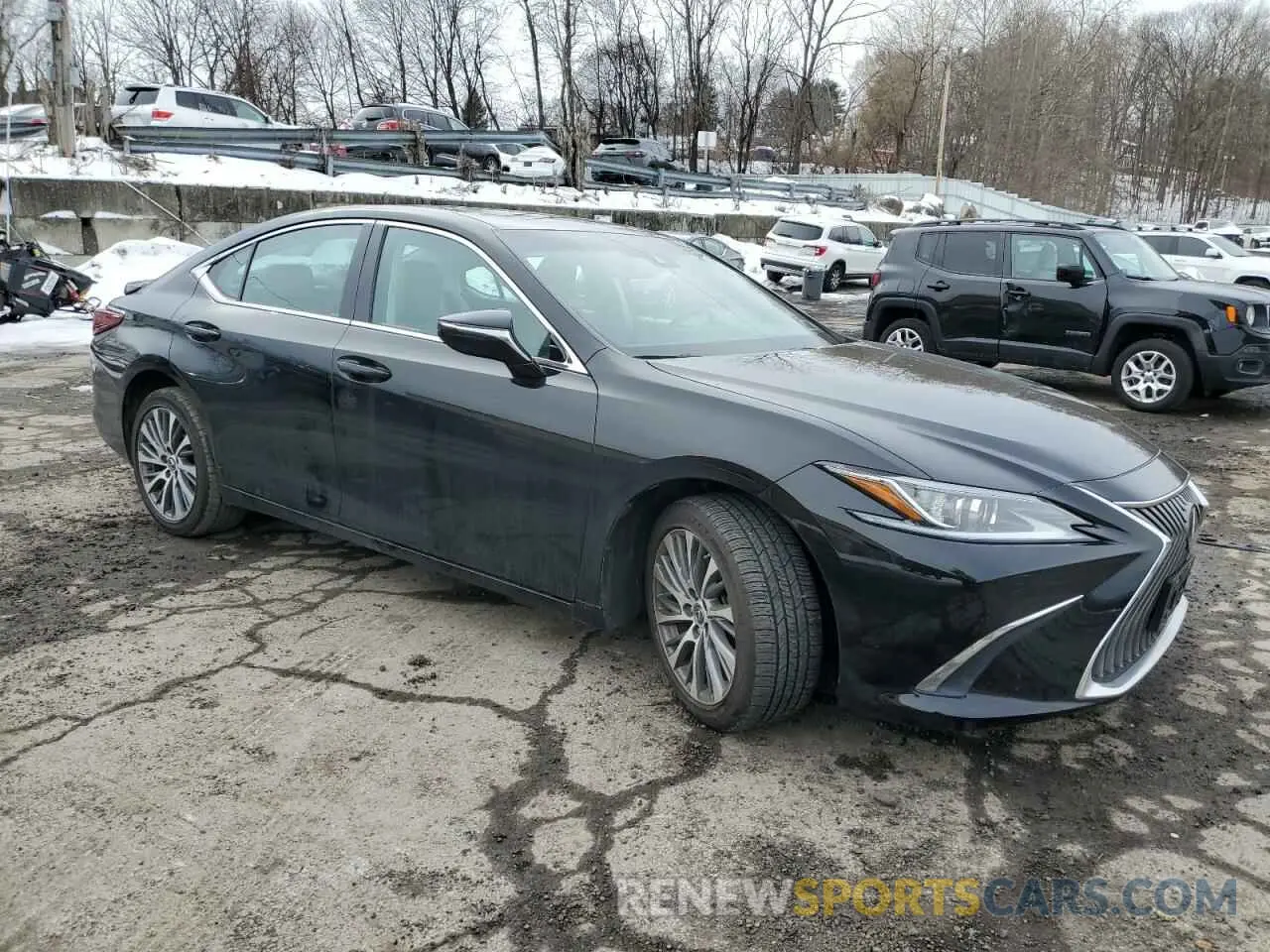 4 fotografías del automóvil dañado 58AD11D17MU002161 LEXUS ES250 2021