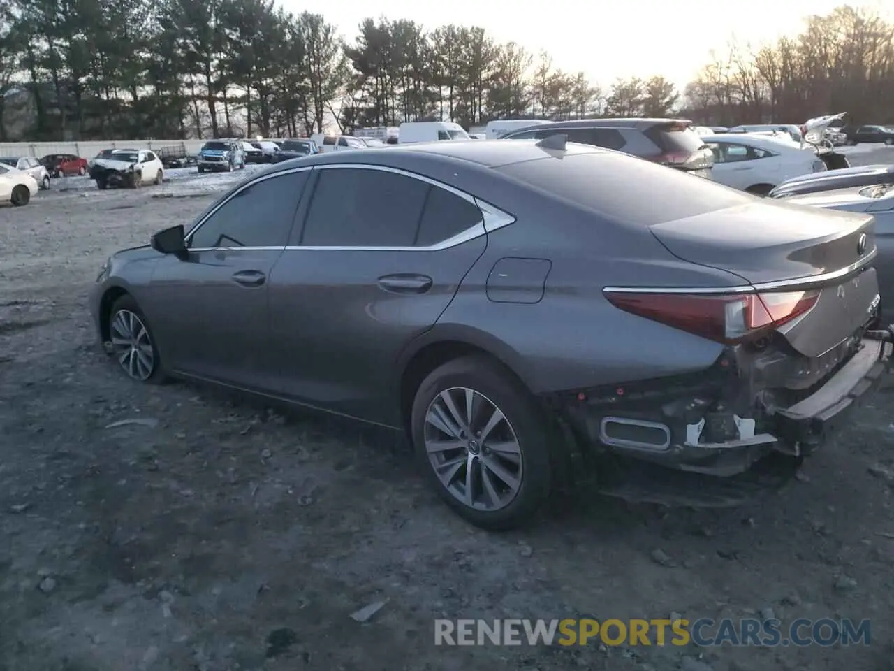 2 fotografías del automóvil dañado 58AD11D18MU007076 LEXUS ES250 2021