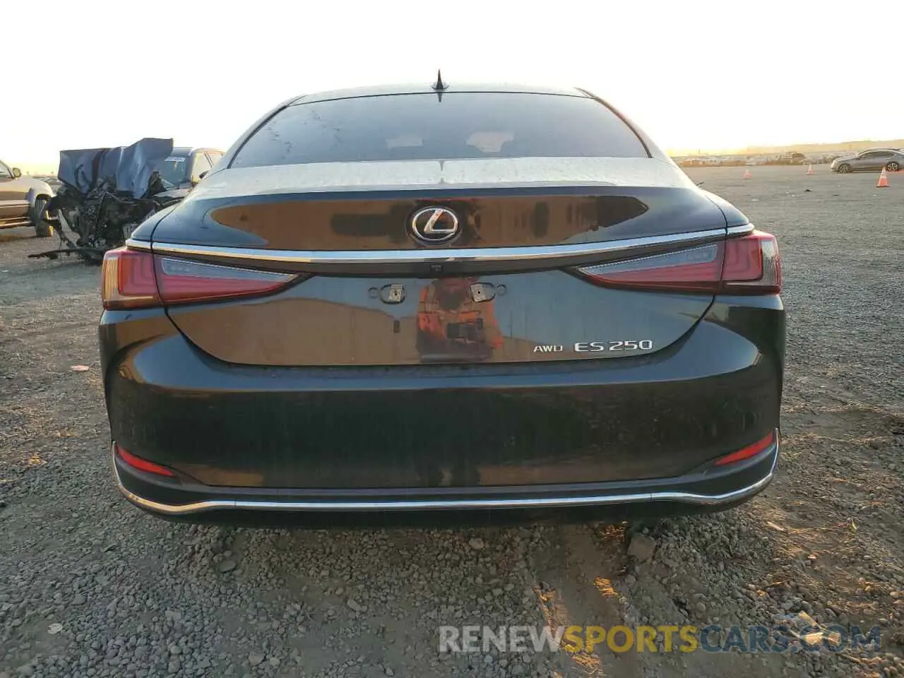 6 fotografías del automóvil dañado 58AD11D19MU007488 LEXUS ES250 2021